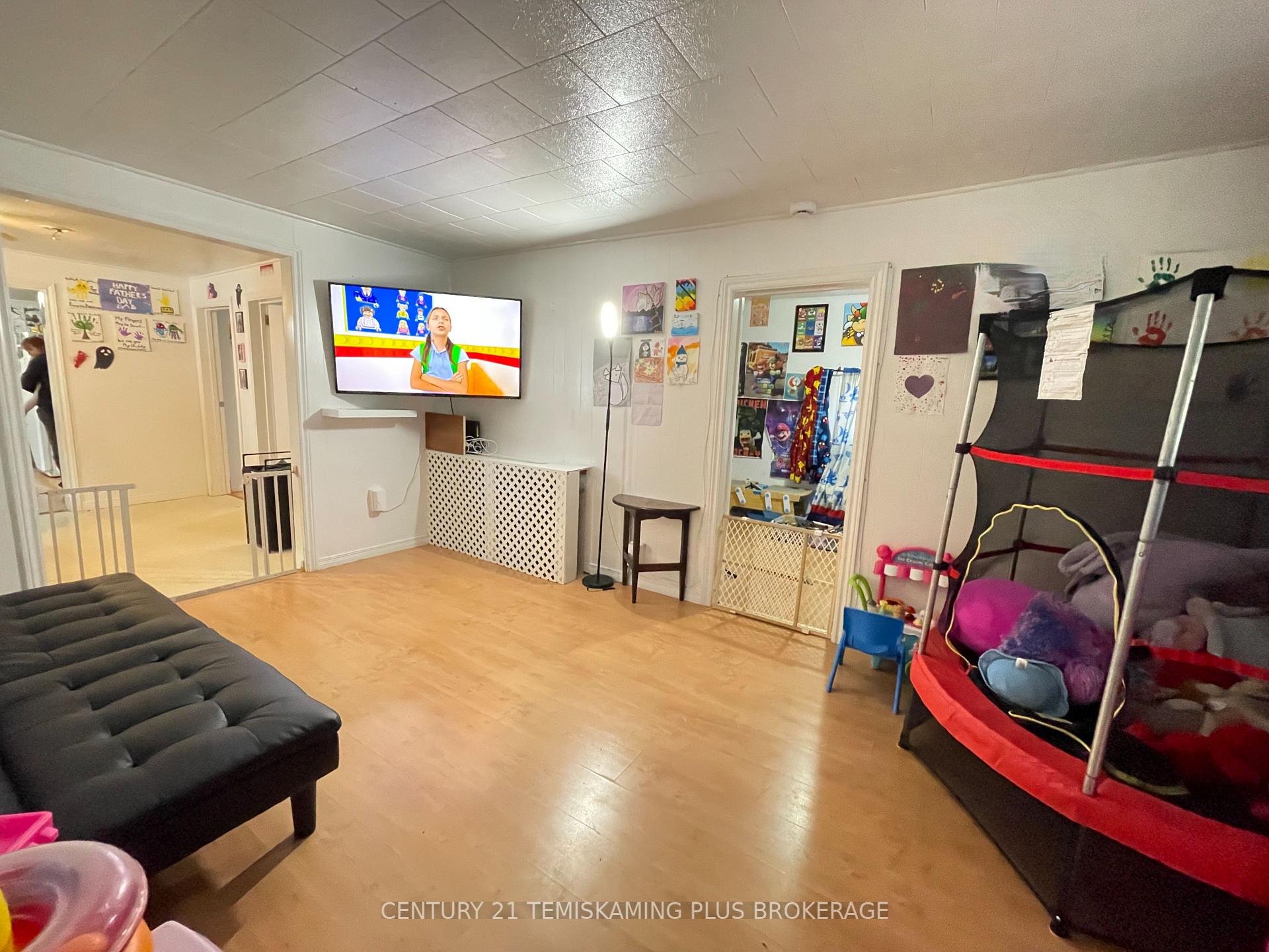 Photo 36 of 19 Prospect Avenue, Cobalt — HOMEH