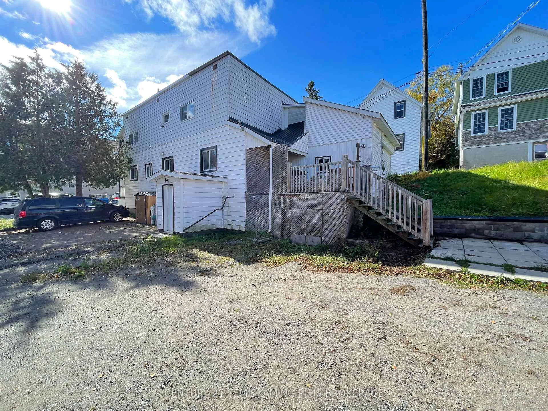 Photo 9 of 19 Prospect Avenue, Cobalt — HOMEH