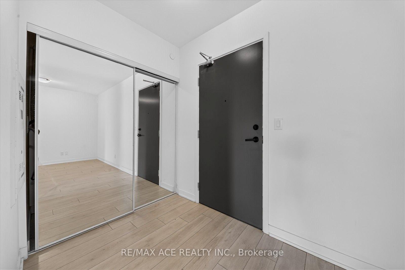 Photo 8 of Unit 515, 2033 Kennedy Road, Scarborough, Agincourt South-Malvern West — HOMEH