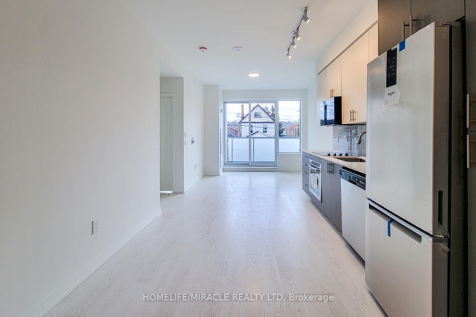 Photo 6 of Unit 208, 415 Main Street, Hamilton, Kirkendall — HOMEH