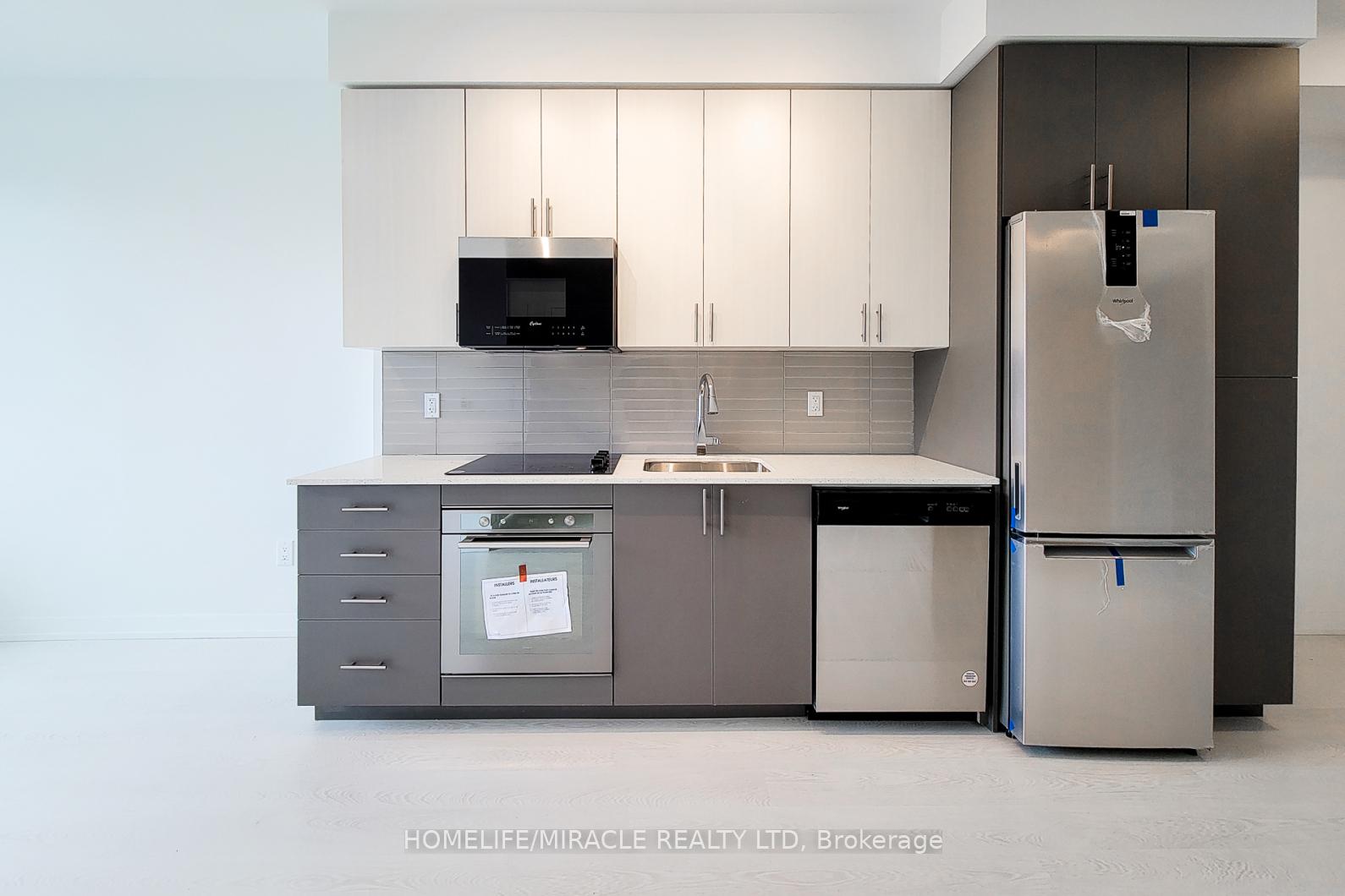 Photo 11 of Unit 208, 415 Main Street, Hamilton, Kirkendall — HOMEH
