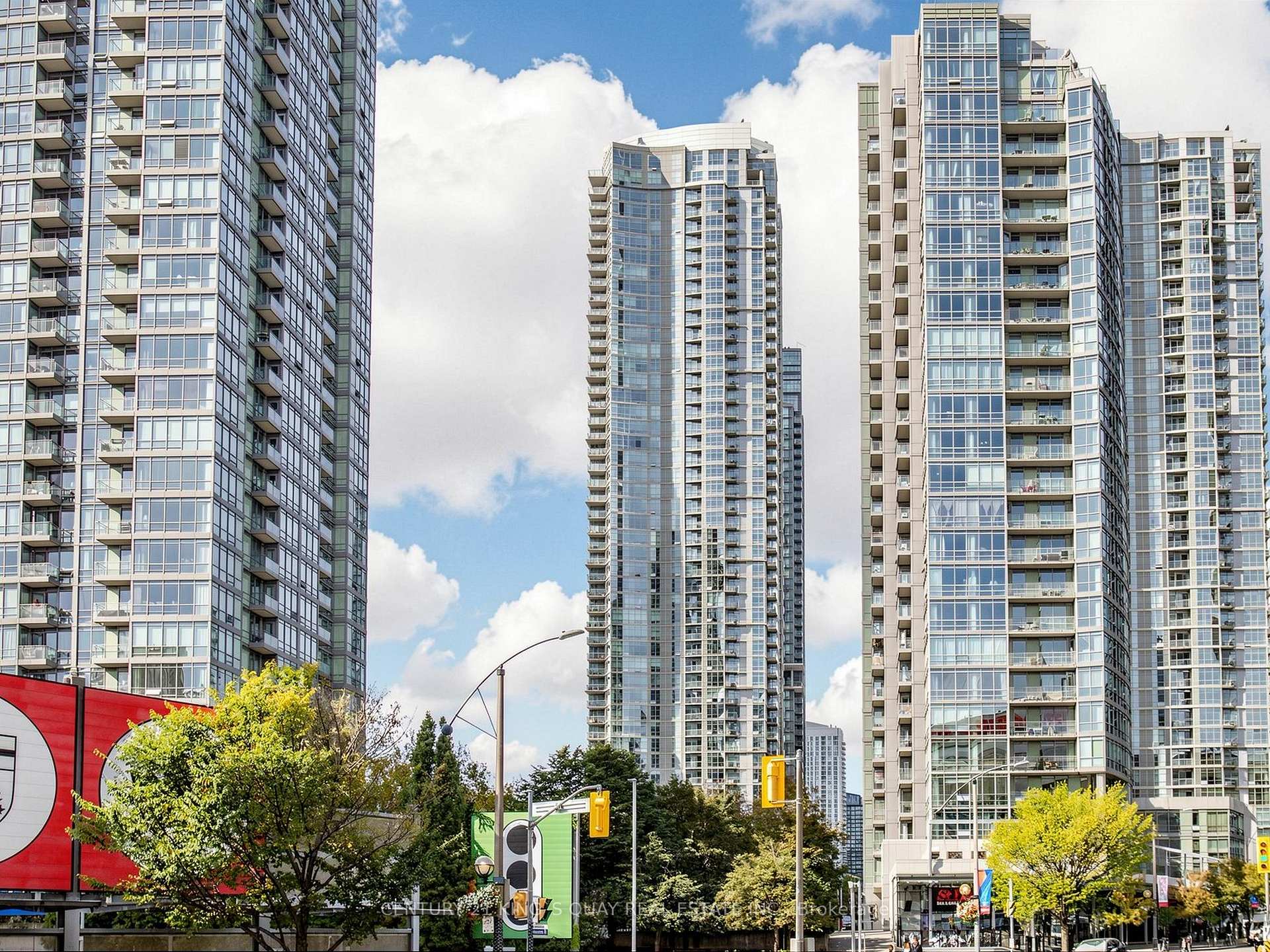 Photo of Unit 1502, 35 Mariner Terrace