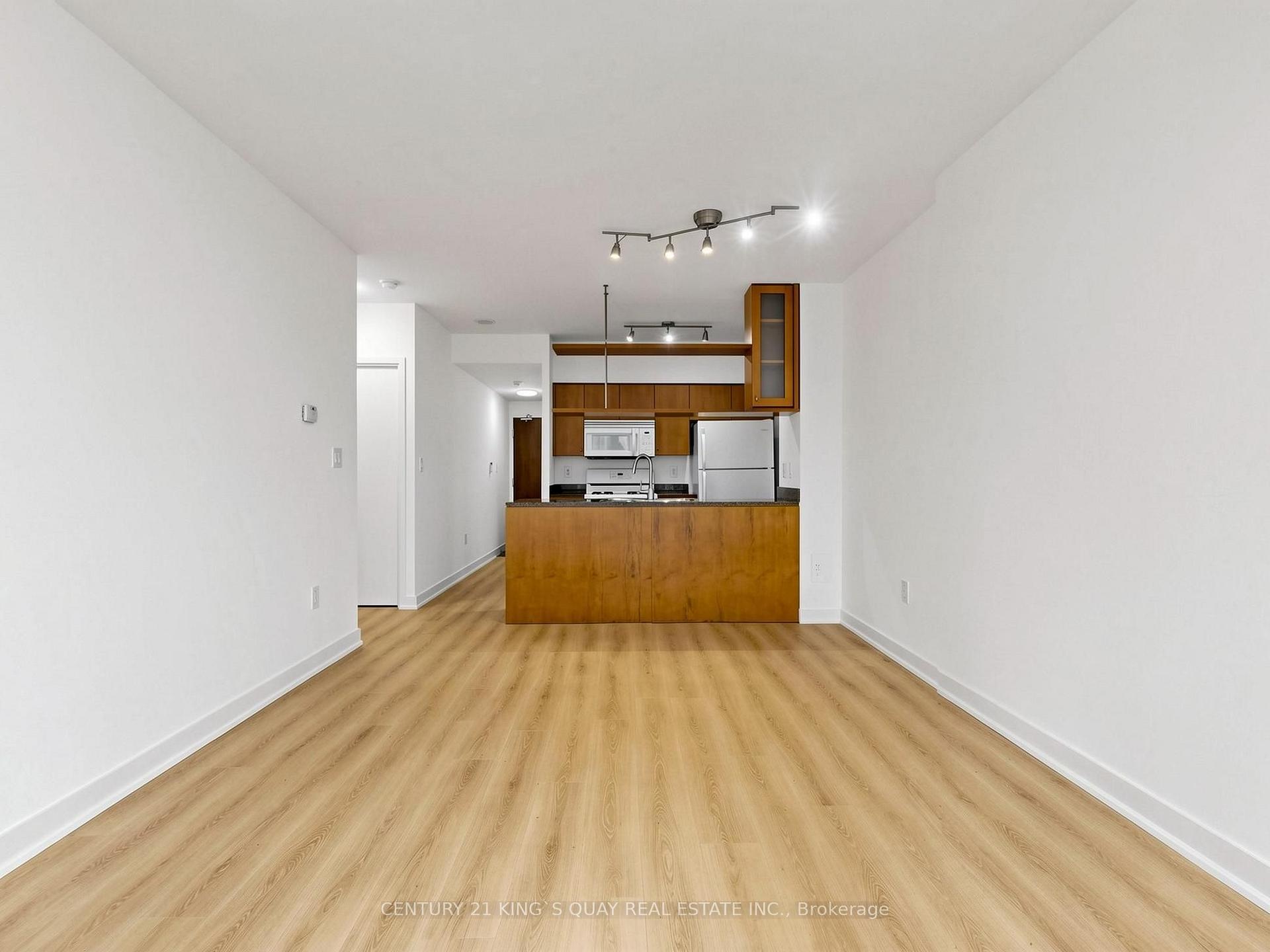 Photo 10 of Unit 1502, 35 Mariner Terrace, Toronto, Waterfront Communities — HOMEH
