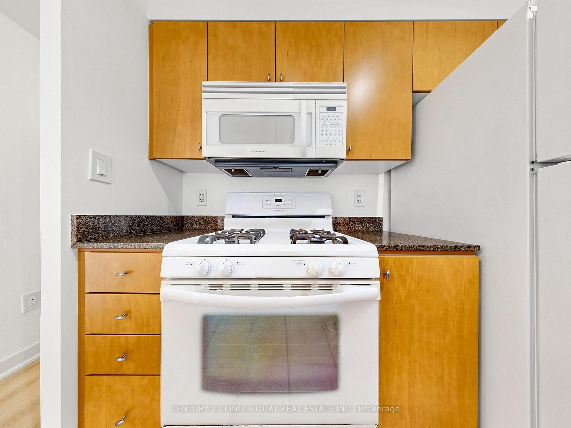 Photo 20 of Unit 1502, 35 Mariner Terrace, Toronto, Waterfront Communities — HOMEH