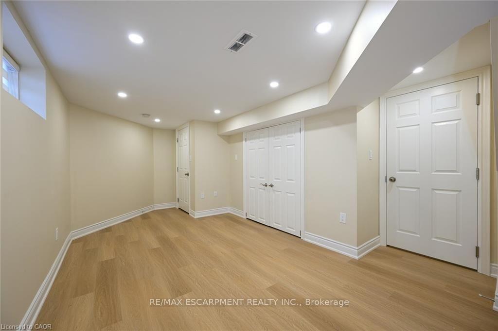 Photo 11 of Unit LOWER #2, 347 York Road, Burlington, Grindstone — HOMEH