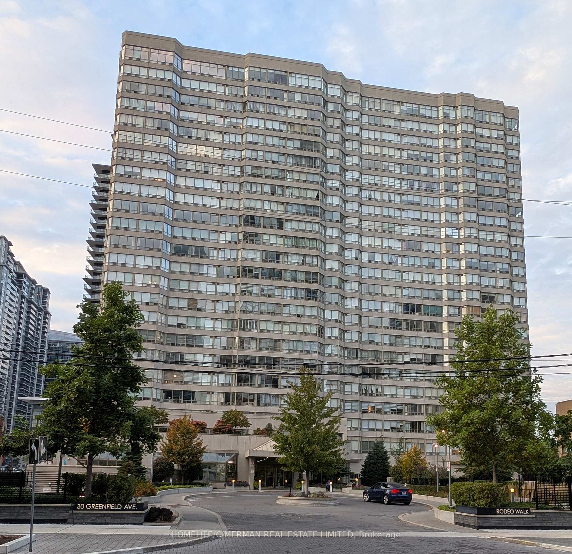 Photo of Unit 610, 30 Greenfield Avenue
