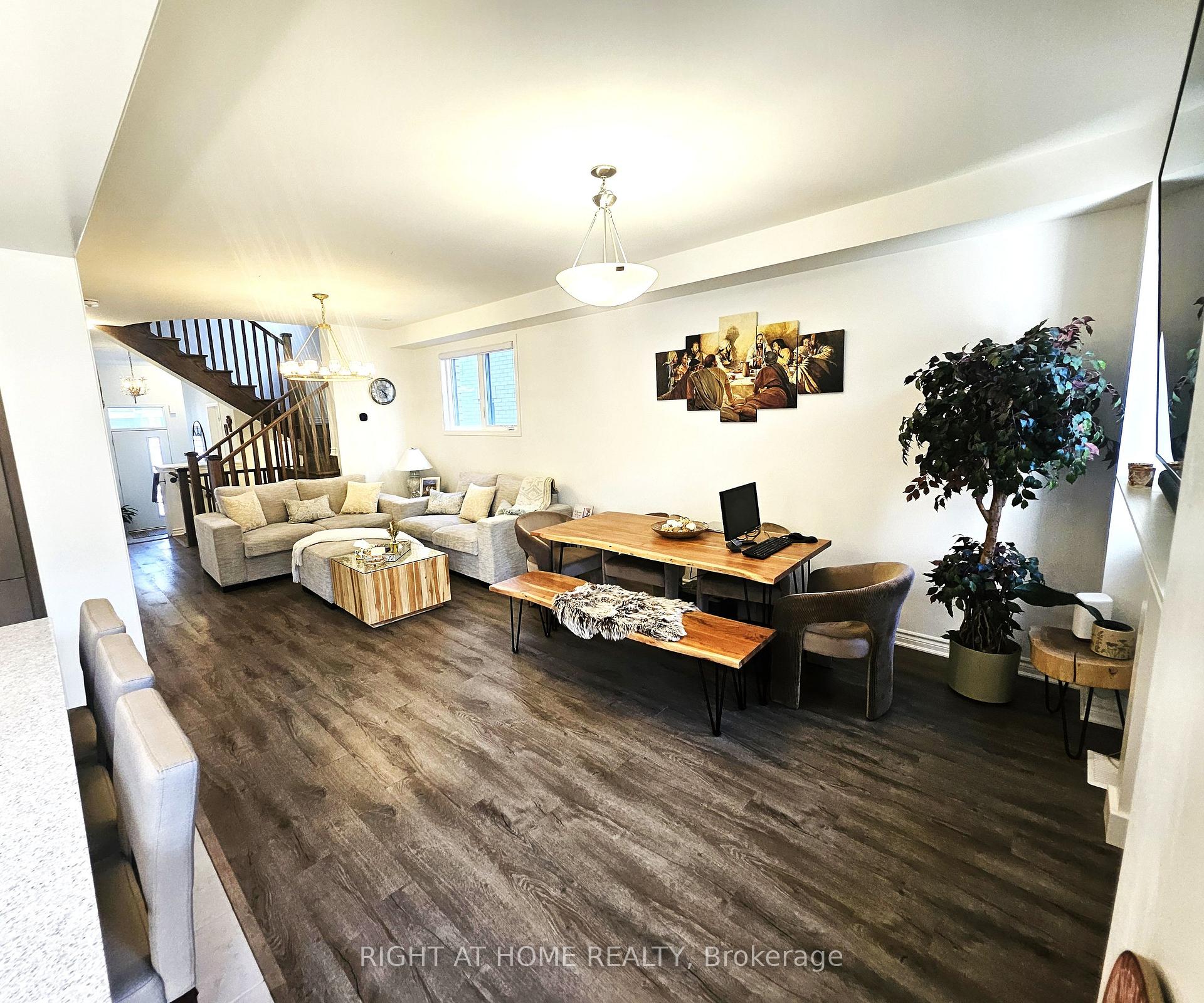 Photo 12 of 297 Starflower Place, Milton, Walker — HOMEH