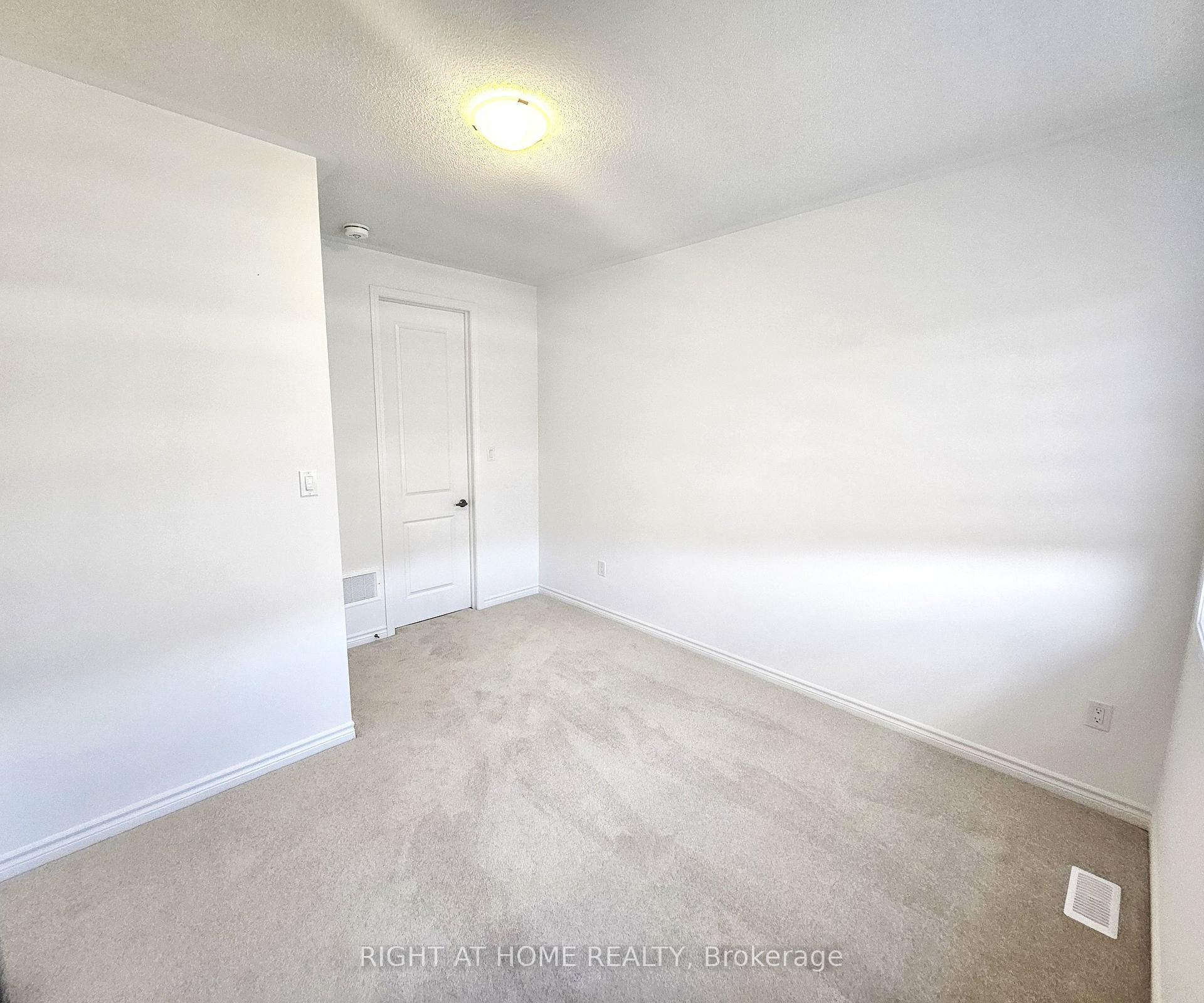 Photo 21 of 297 Starflower Place, Milton, Walker — HOMEH