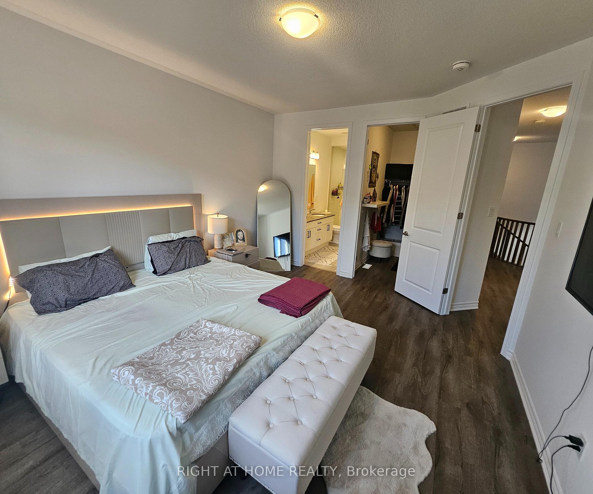 Photo 30 of 297 Starflower Place, Milton, Walker — HOMEH