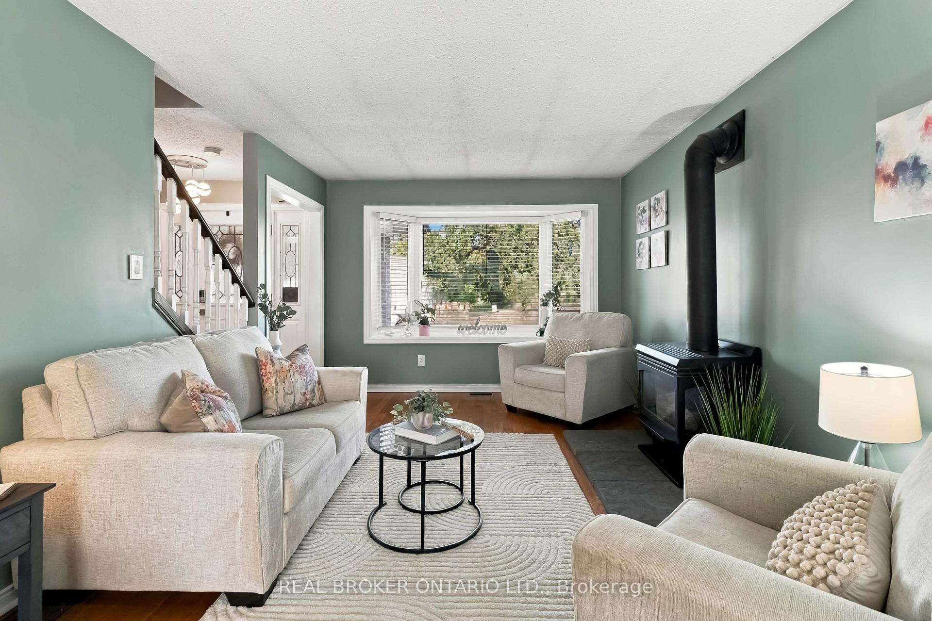 Photo 10 of 608 Woodward Avenue, Milton, Dorset Park — HOMEH