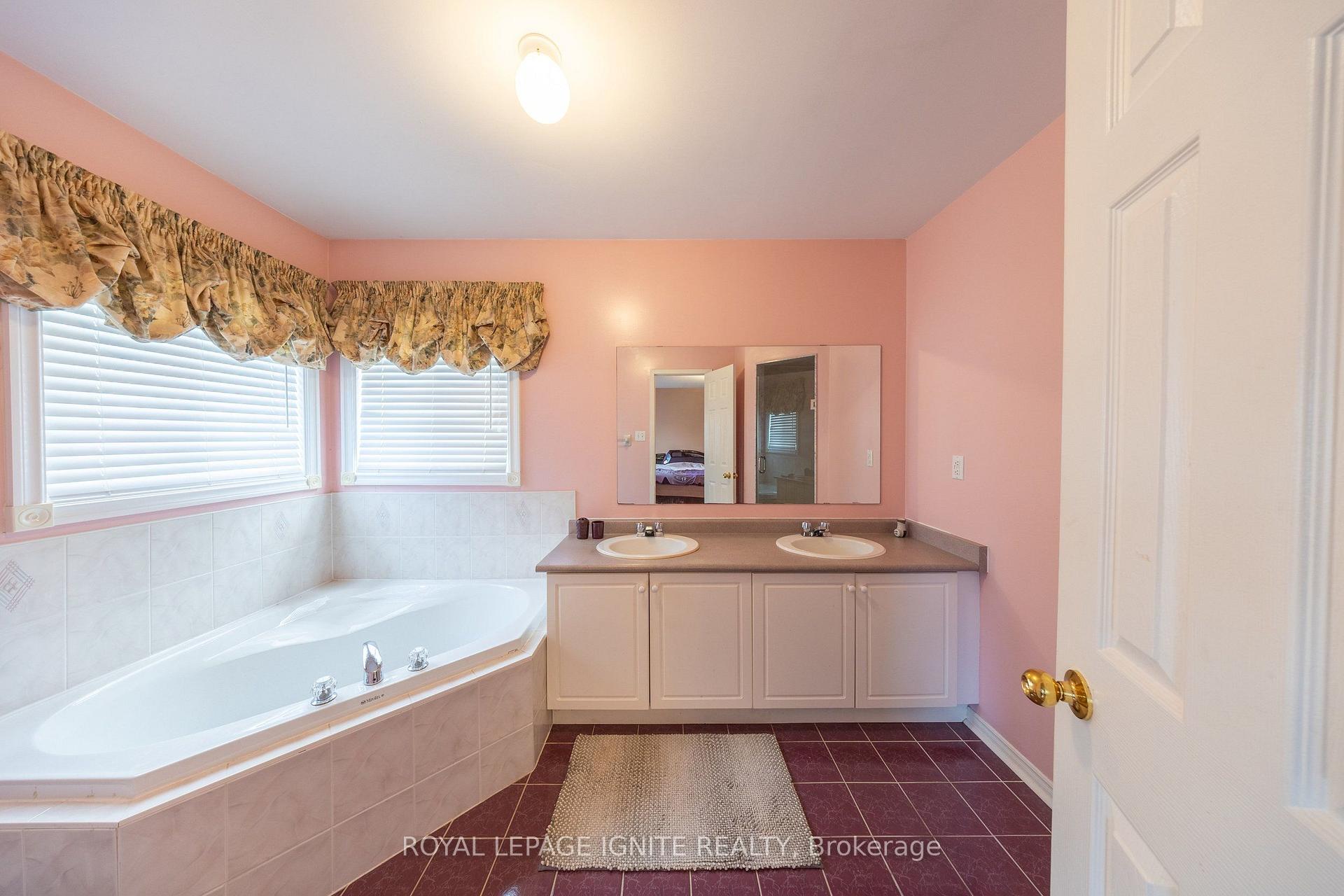 Photo 28 of 5 Kruger Road, Markham, Middlefield — HOMEH