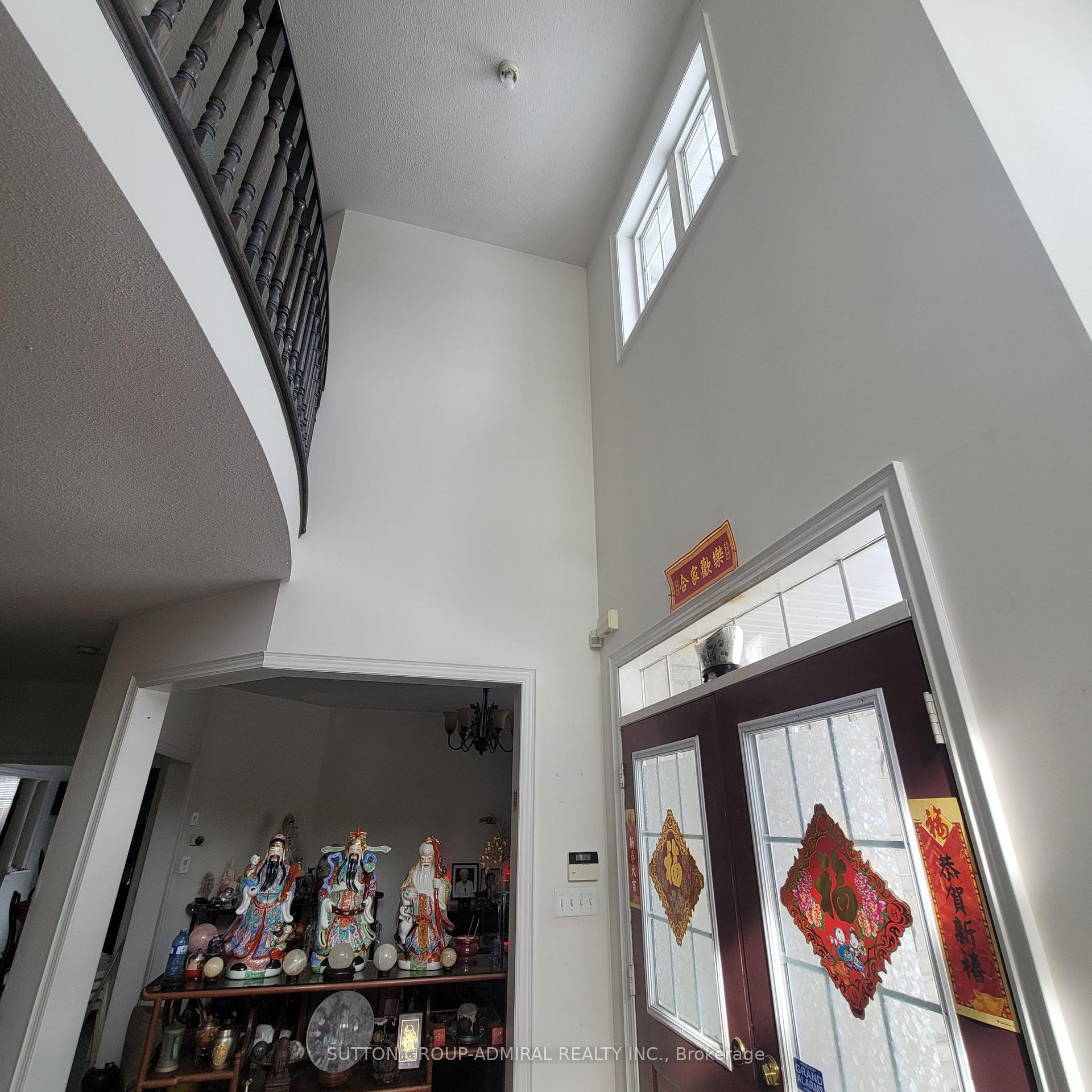 Photo 3 of 78 Pieta Place, Vaughan, Vellore Village — HOMEH