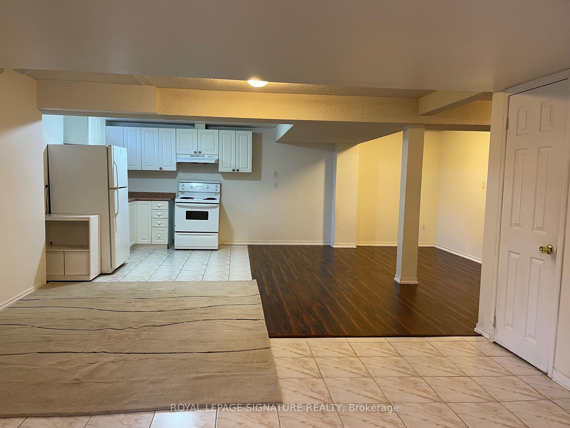 Photo 2 of 803 Sombrero Way, Mississauga, Meadowvale Village — HOMEH