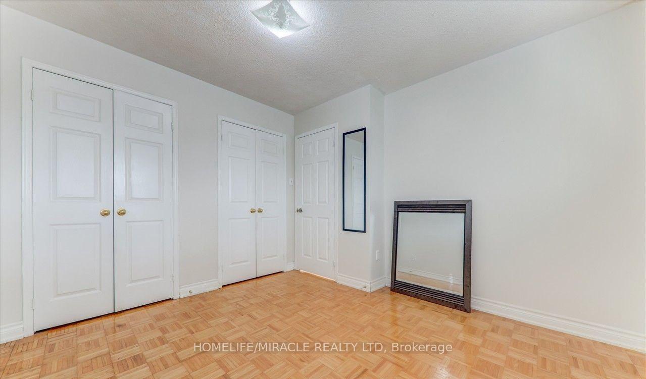 Photo 26 of 78 Castlehill Road, Brampton, Northwood Park — HOMEH
