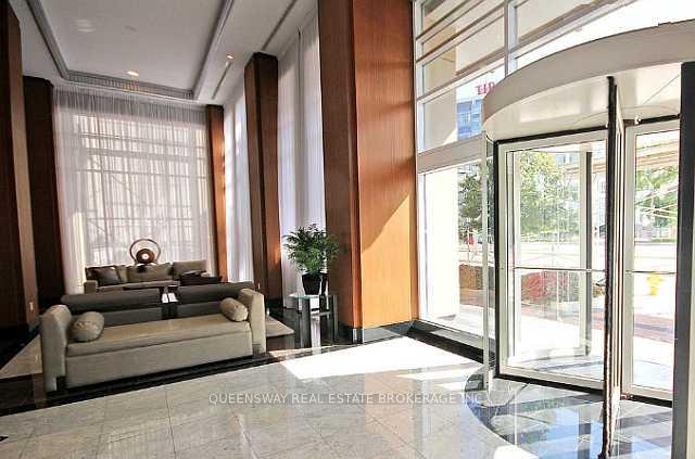 Photo 2 of Unit 401, 628 Fleet Street, Toronto, Niagara — HOMEH