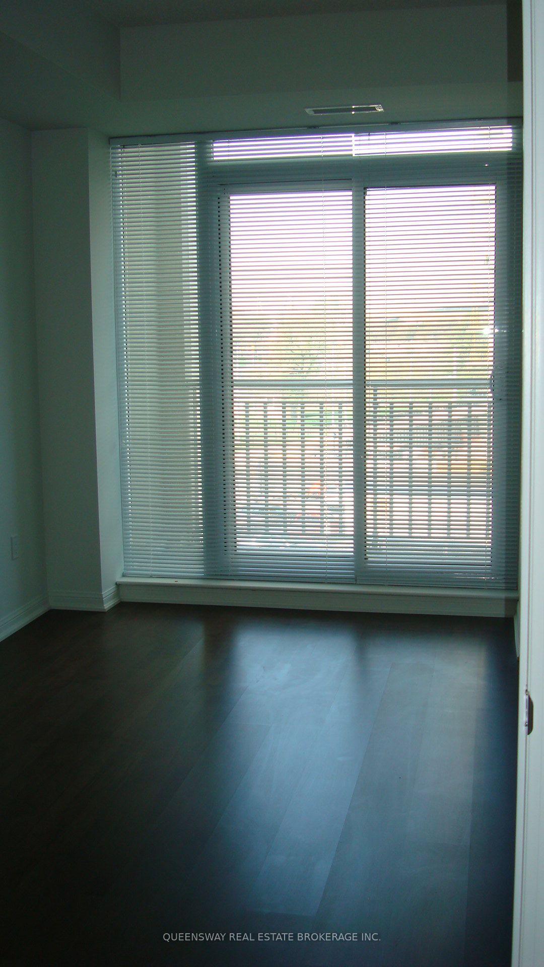 Photo 7 of Unit 401, 628 Fleet Street, Toronto, Niagara — HOMEH