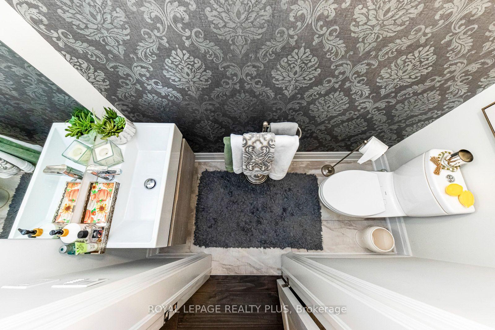 Photo 22 of 221 Hanover Street, Oakville, West — HOMEH