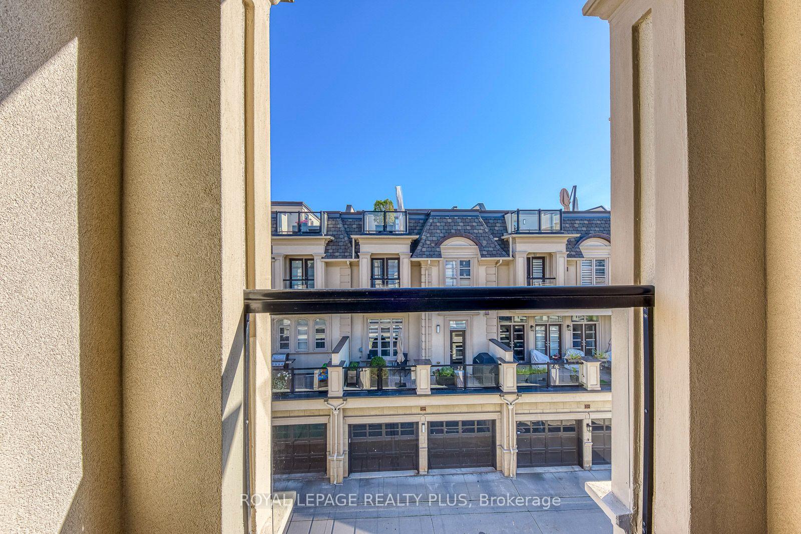 Photo 26 of 221 Hanover Street, Oakville, West — HOMEH