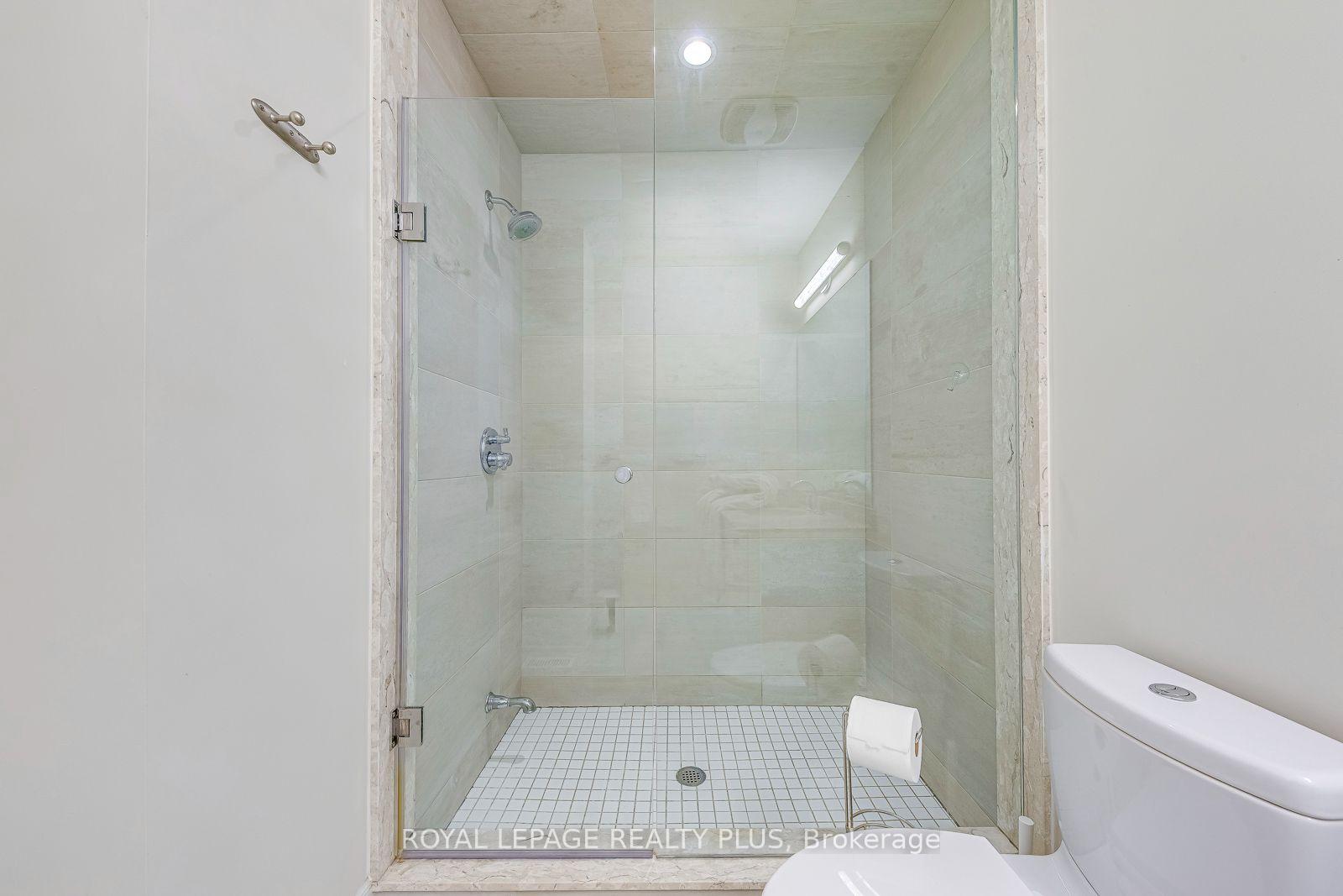 Photo 33 of 221 Hanover Street, Oakville, West — HOMEH