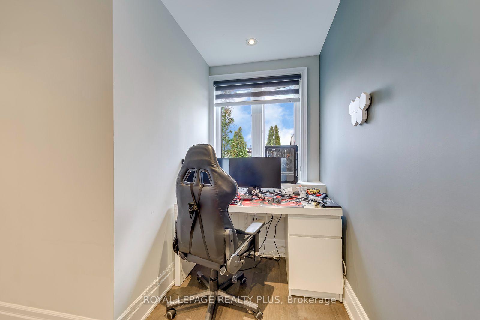 Photo 38 of 221 Hanover Street, Oakville, West — HOMEH