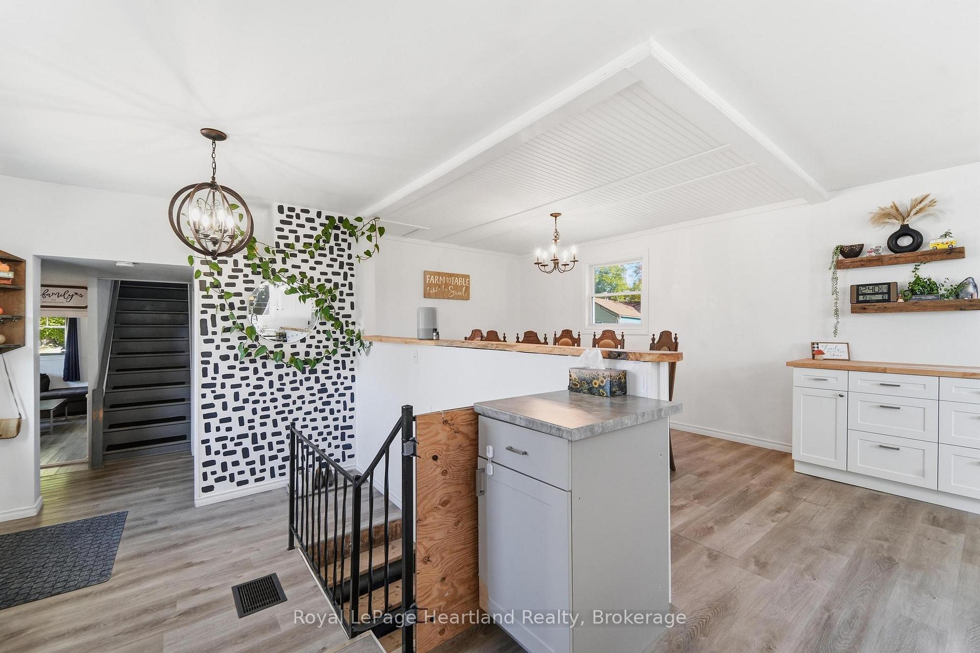 Photo 12 of 33 Mill Road, Bluewater, Stanley — HOMEH