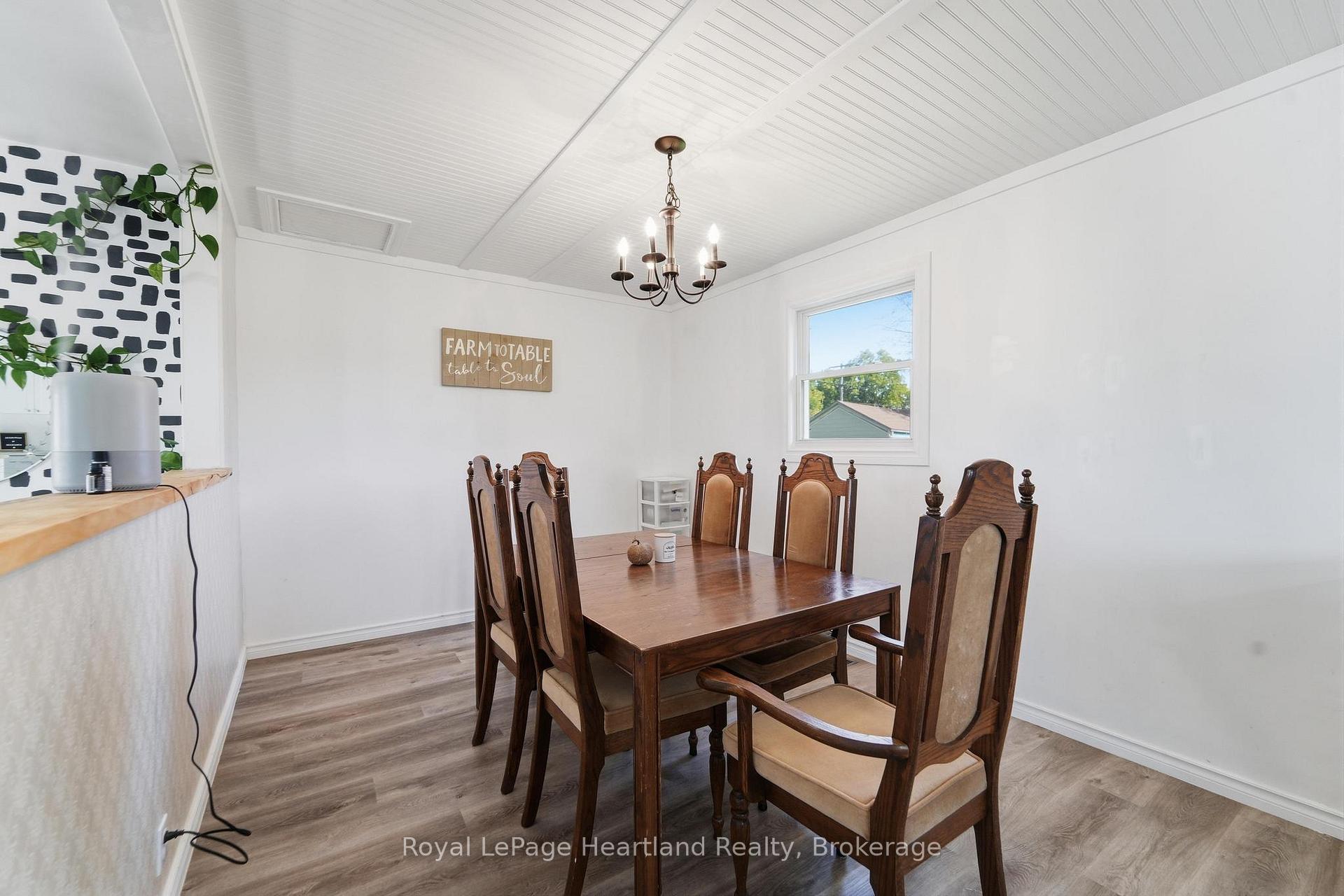 Photo 15 of 33 Mill Road, Bluewater, Stanley — HOMEH
