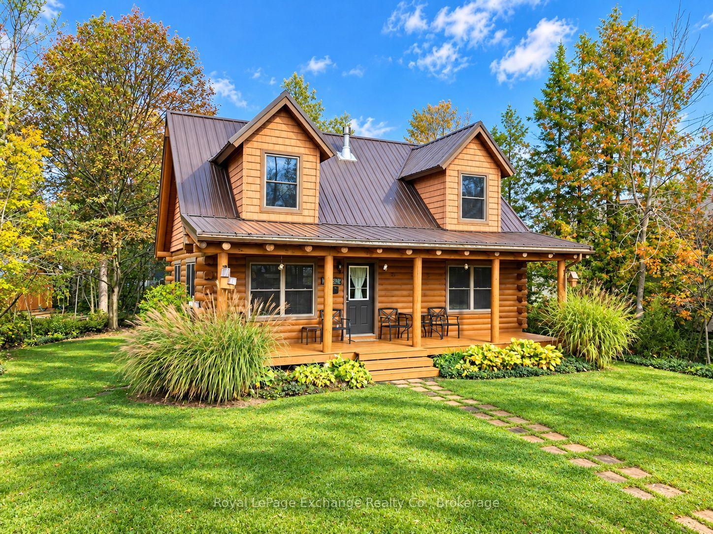 Photo of 247 Huron Road