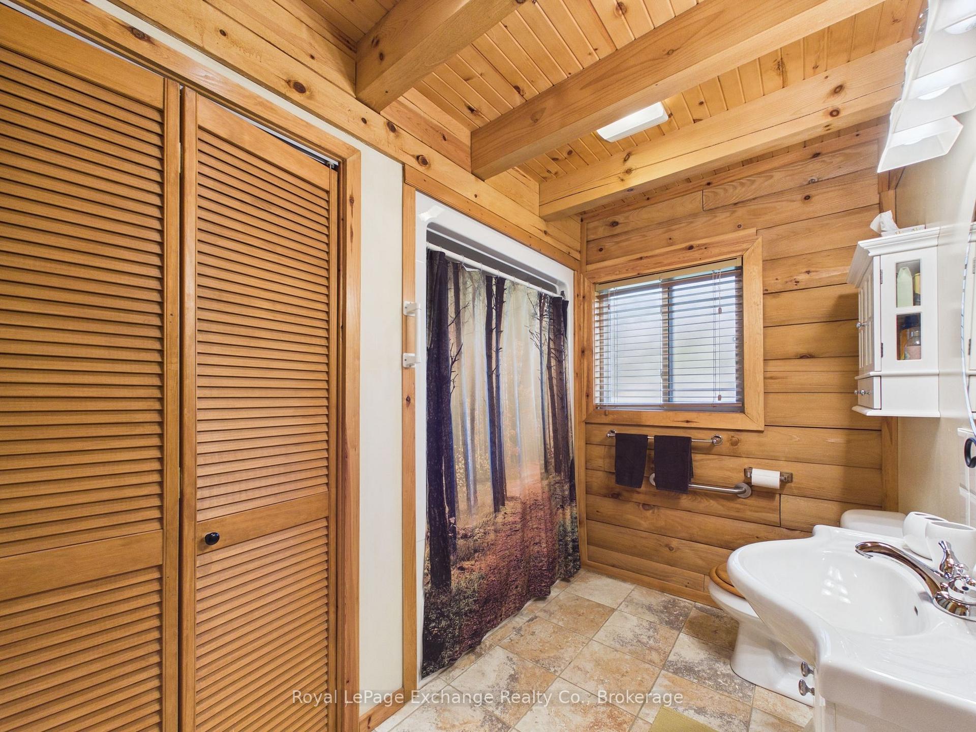 Photo 8 of 247 Huron Road, Huron-Kinloss — HOMEH