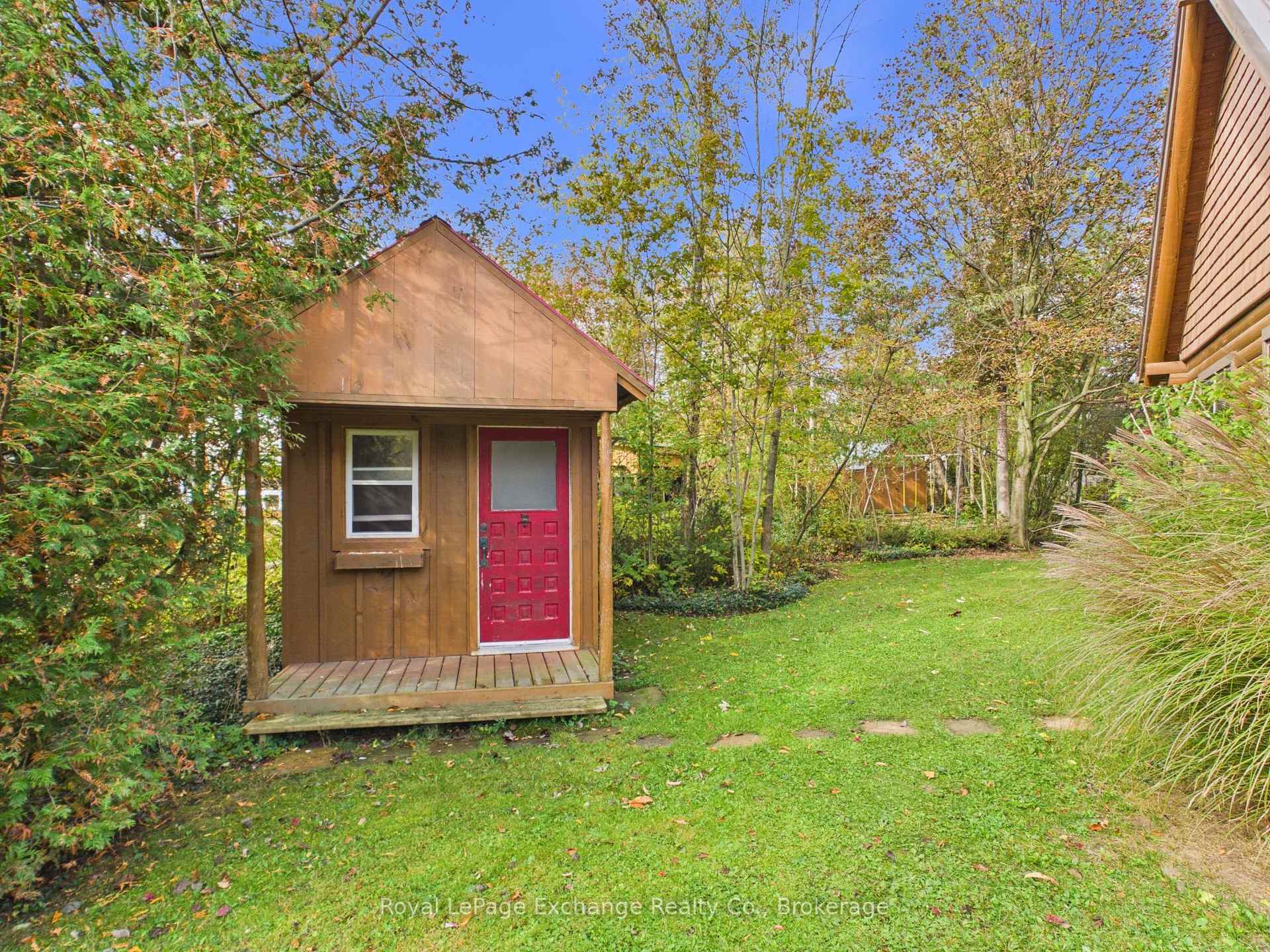 Photo 13 of 247 Huron Road, Huron-Kinloss — HOMEH