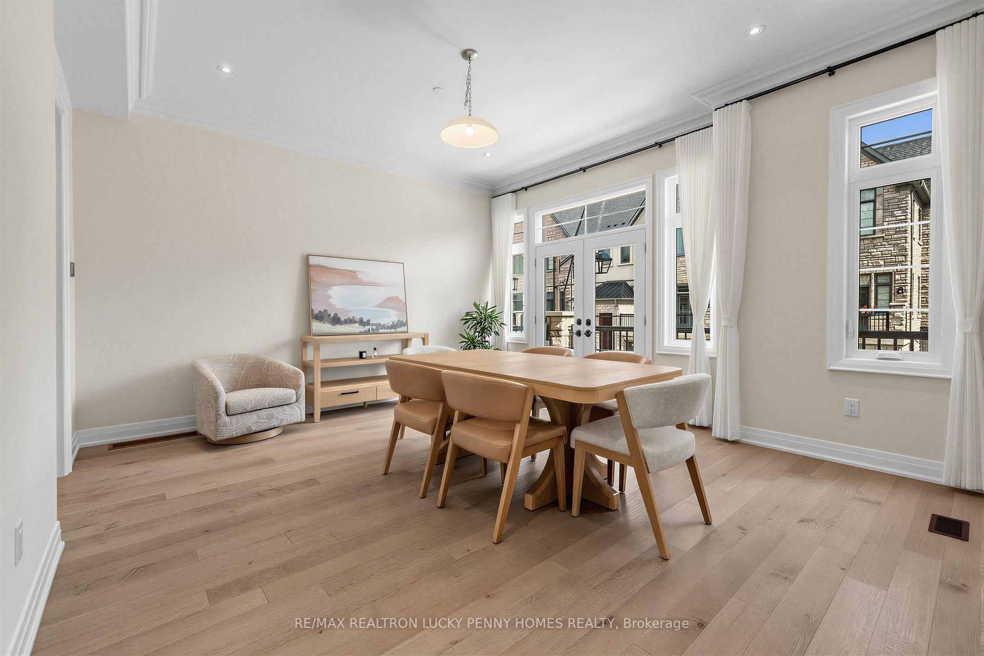 Photo 2 of 82 West Village Lane, Markham, Angus Glen — HOMEH