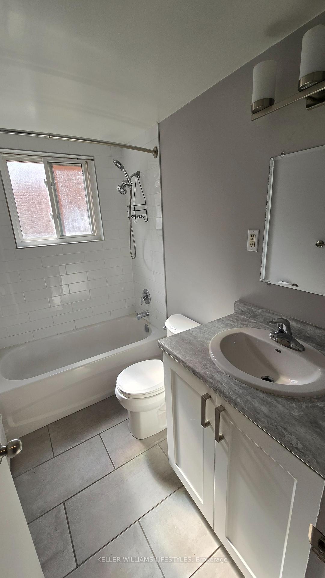 Photo 10 of Unit Unit 3, 6 Balfour Place, London, East P — HOMEH