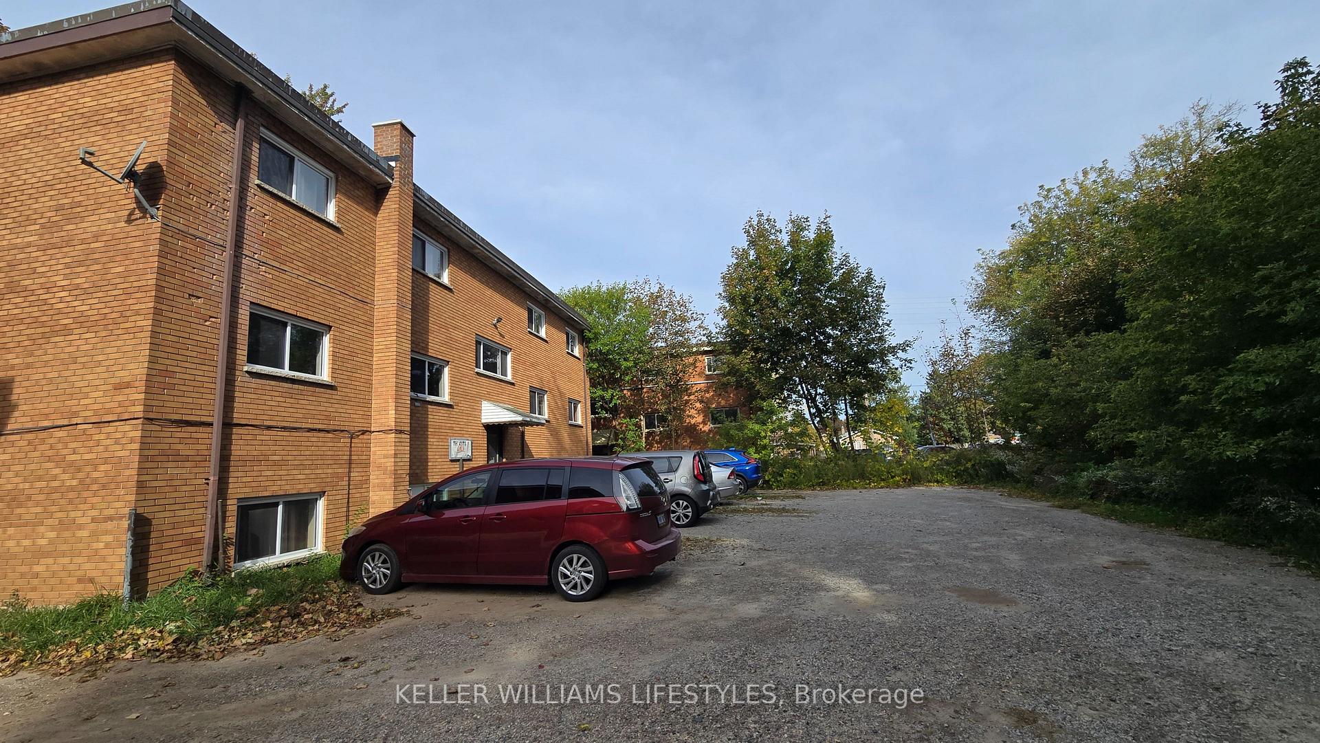 Photo 18 of Unit Unit 3, 6 Balfour Place, London, East P — HOMEH