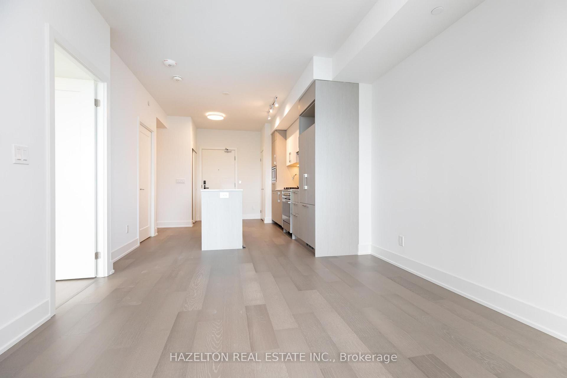 Photo 6 of Unit 603, 8 Manor Road W, Toronto, Yonge-Eglinton — HOMEH