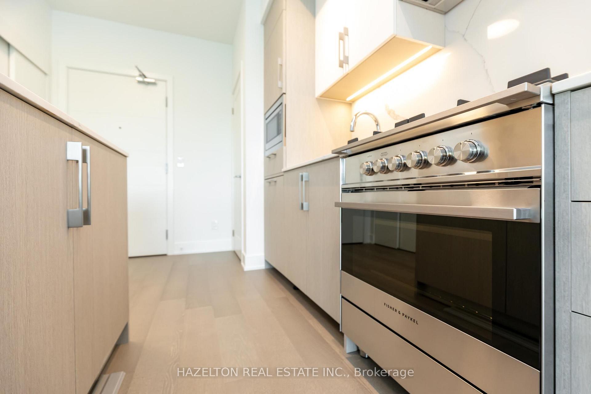 Photo 14 of Unit 603, 8 Manor Road W, Toronto, Yonge-Eglinton — HOMEH