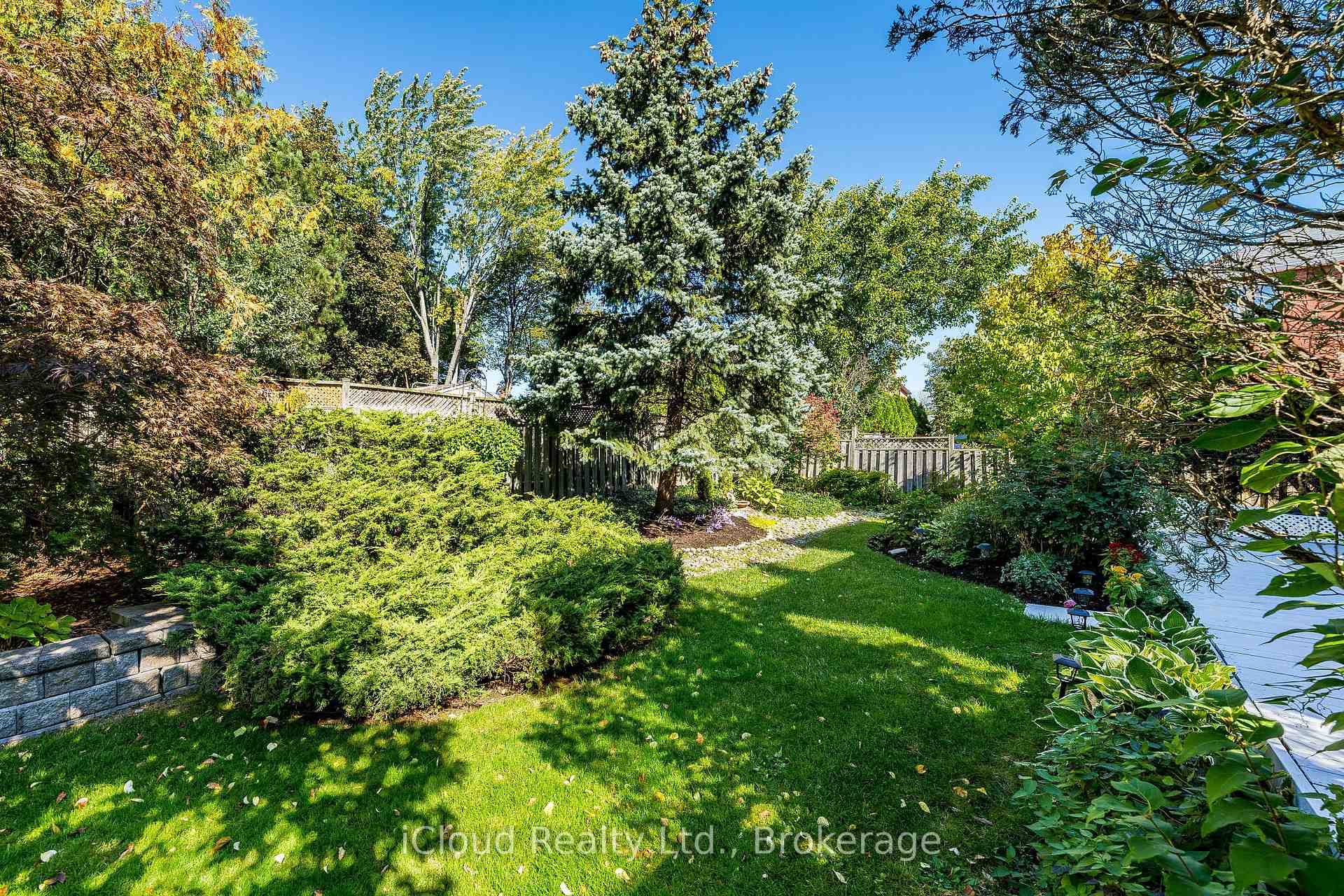 Photo 33 of 2017 Grenville Drive, Oakville, Wedgewood Creek — HOMEH