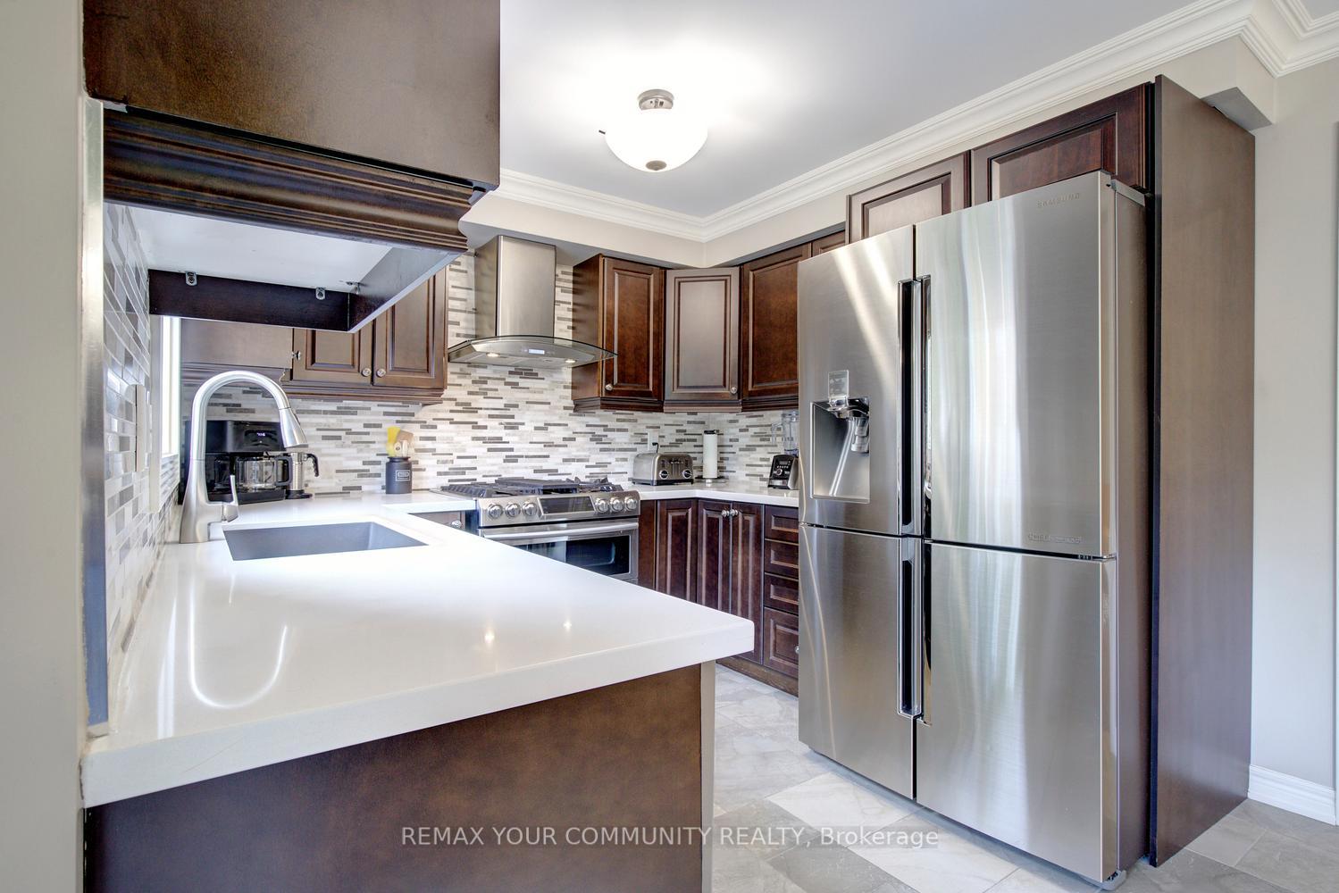 Photo 16 of 265 Golden Orchard Road, Vaughan, Patterson — HOMEH
