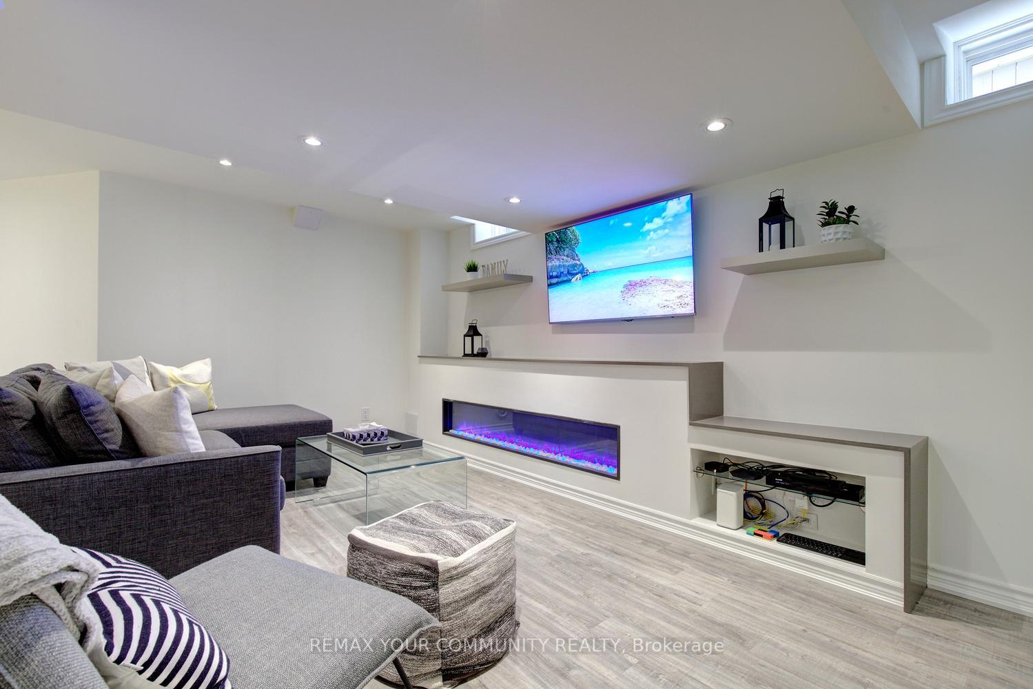 Photo 32 of 265 Golden Orchard Road, Vaughan, Patterson — HOMEH