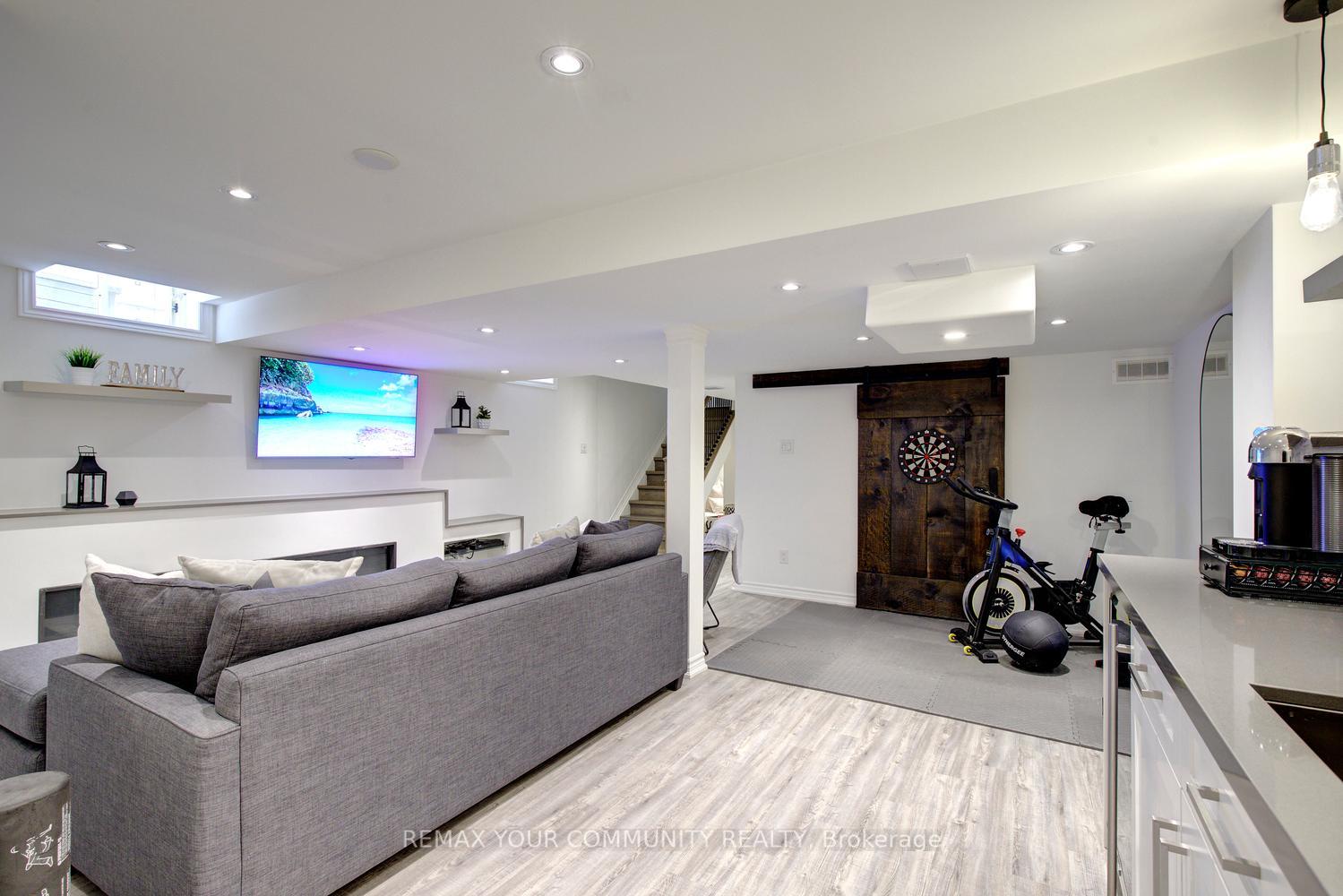Photo 37 of 265 Golden Orchard Road, Vaughan, Patterson — HOMEH
