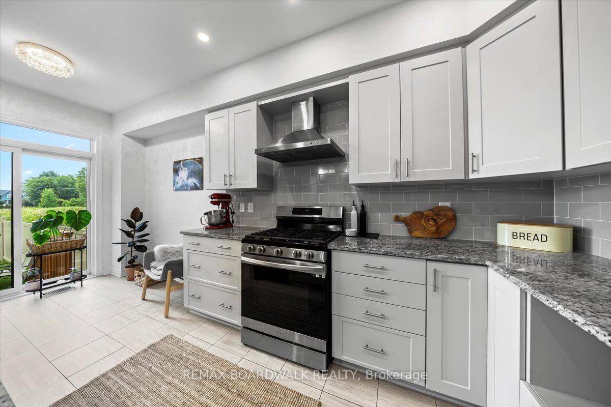 Photo 11 of 87 Canvasback Ridge, Ottawa, Riverside South/Gloucester Glen — HOMEH