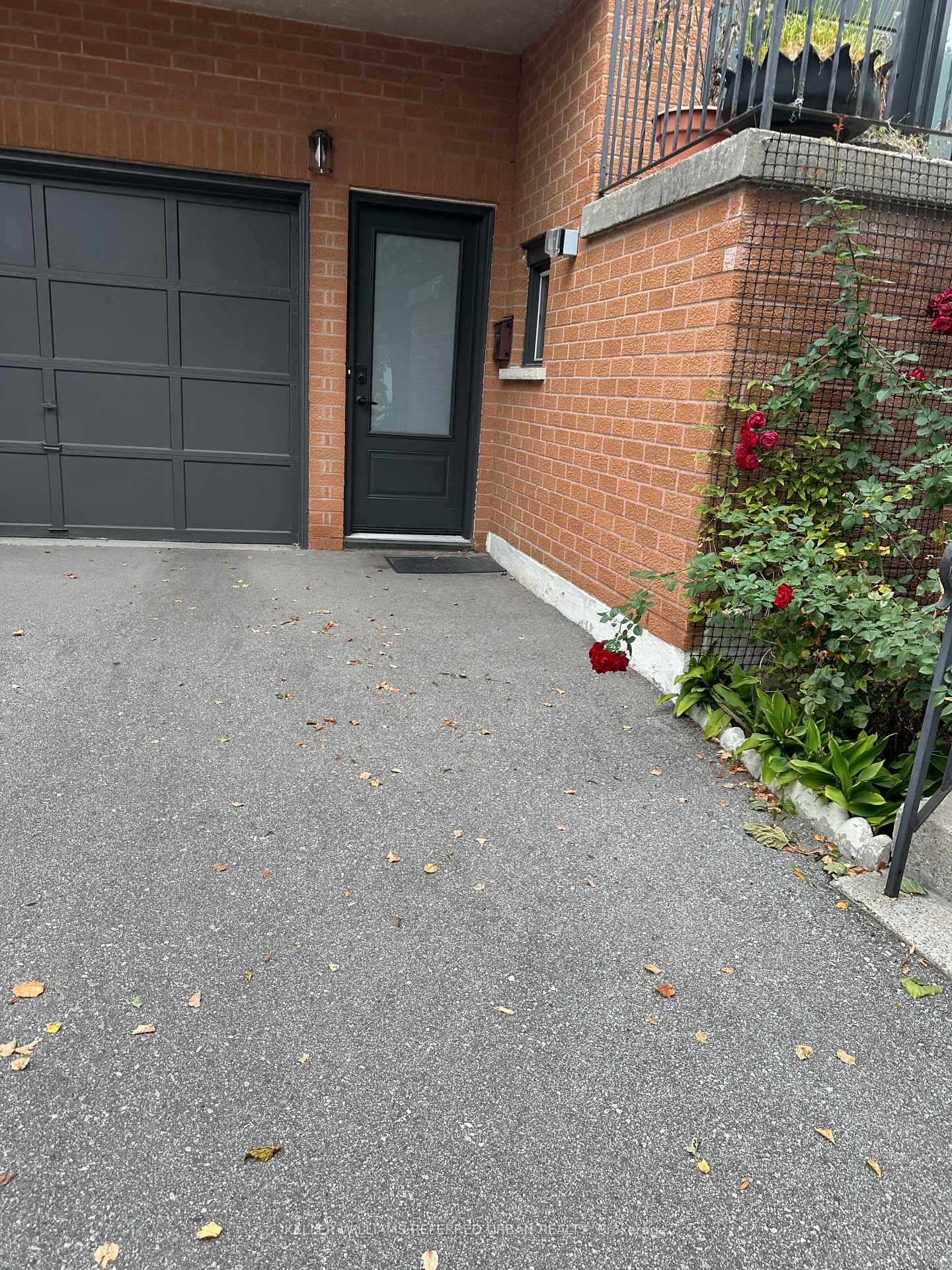 Photo 3 of 199 Anthony Lane, Vaughan, Glen Shields — HOMEH