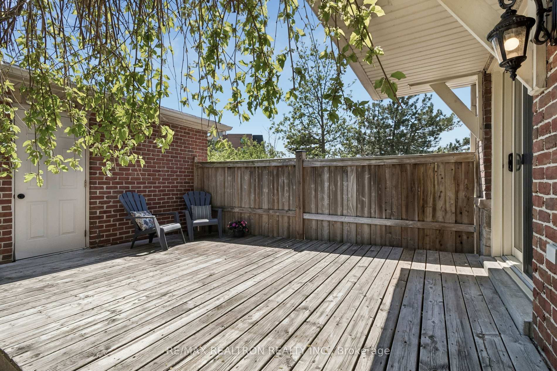 Photo 44 of 37 Bullock Drive, Markham, Markham Village — HOMEH