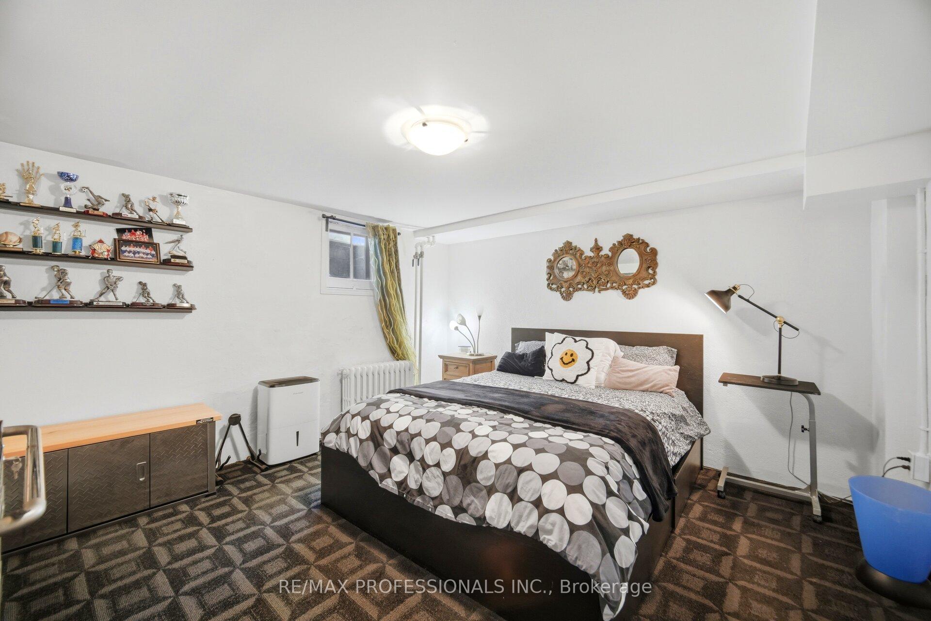 Photo 34 of 1114 Kipling Avenue, Etobicoke, Islington-City Centre West — HOMEH