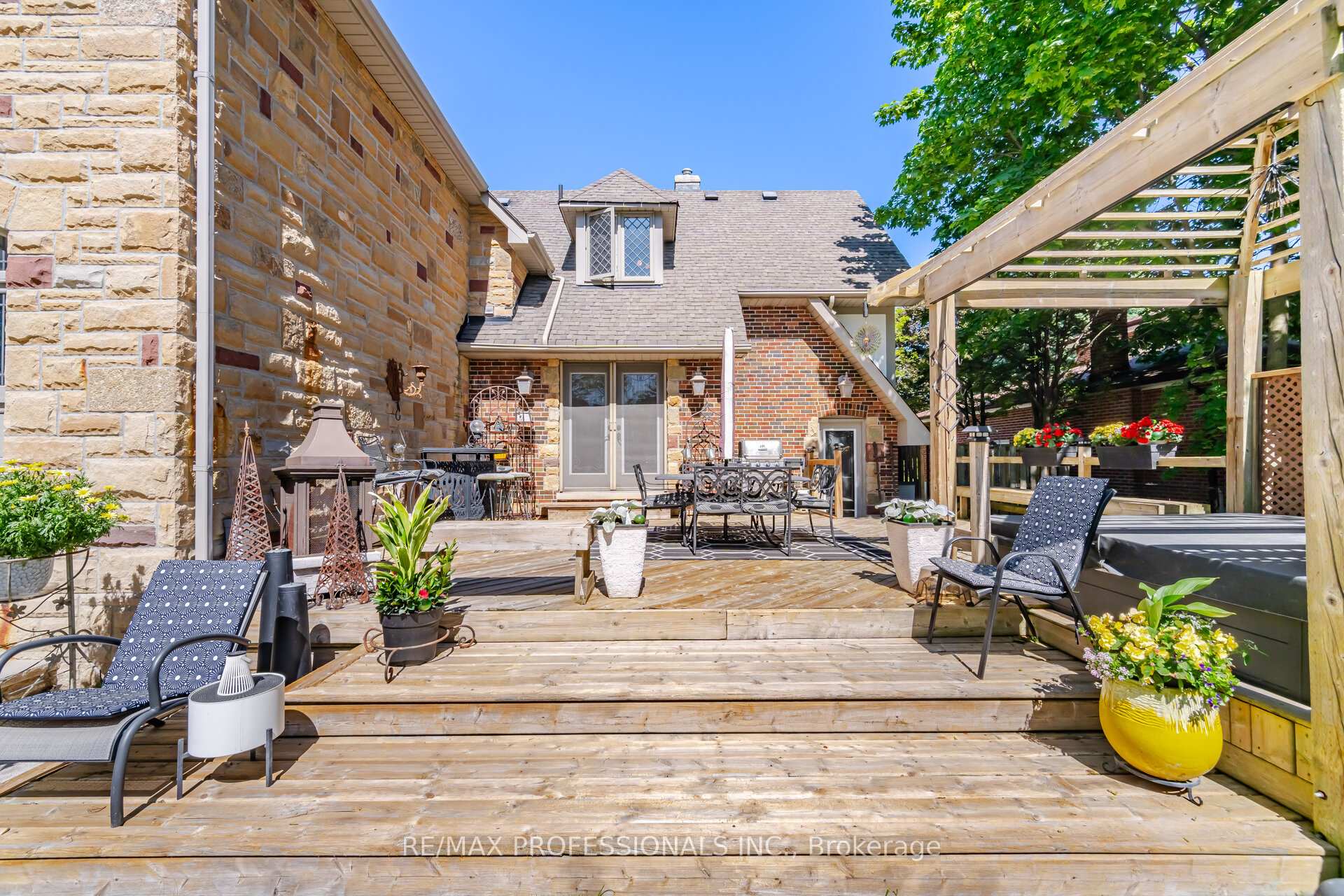Photo 41 of 1114 Kipling Avenue, Etobicoke, Islington-City Centre West — HOMEH