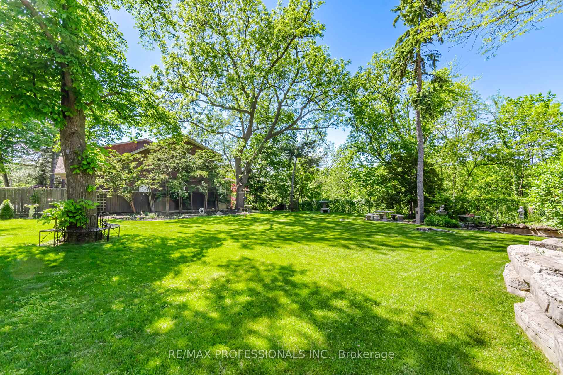 Photo 43 of 1114 Kipling Avenue, Etobicoke, Islington-City Centre West — HOMEH