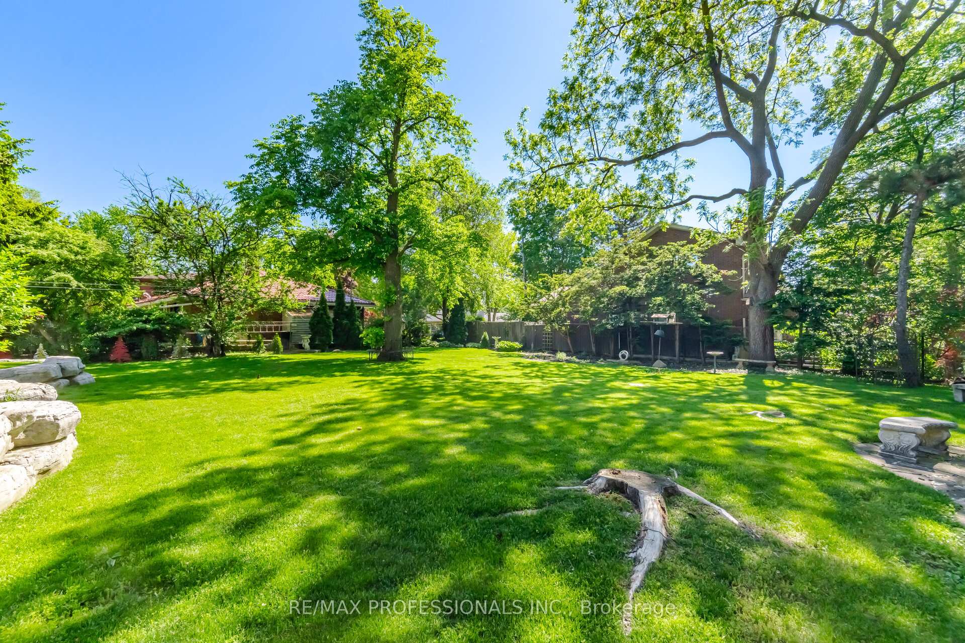 Photo 45 of 1114 Kipling Avenue, Etobicoke, Islington-City Centre West — HOMEH