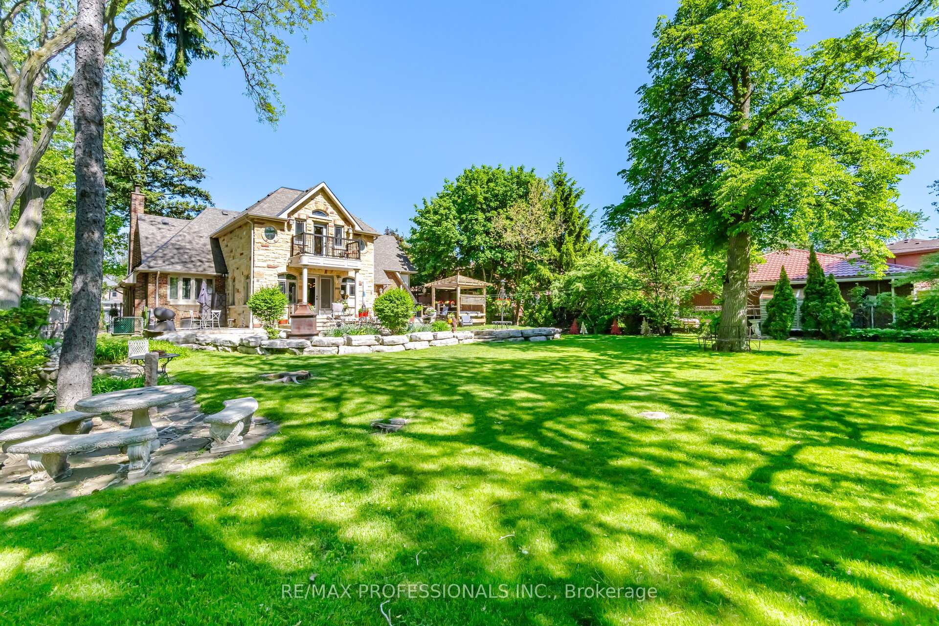 Photo 46 of 1114 Kipling Avenue, Etobicoke, Islington-City Centre West — HOMEH