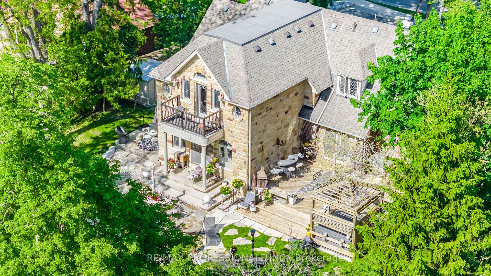 Photo 49 of 1114 Kipling Avenue, Etobicoke, Islington-City Centre West — HOMEH