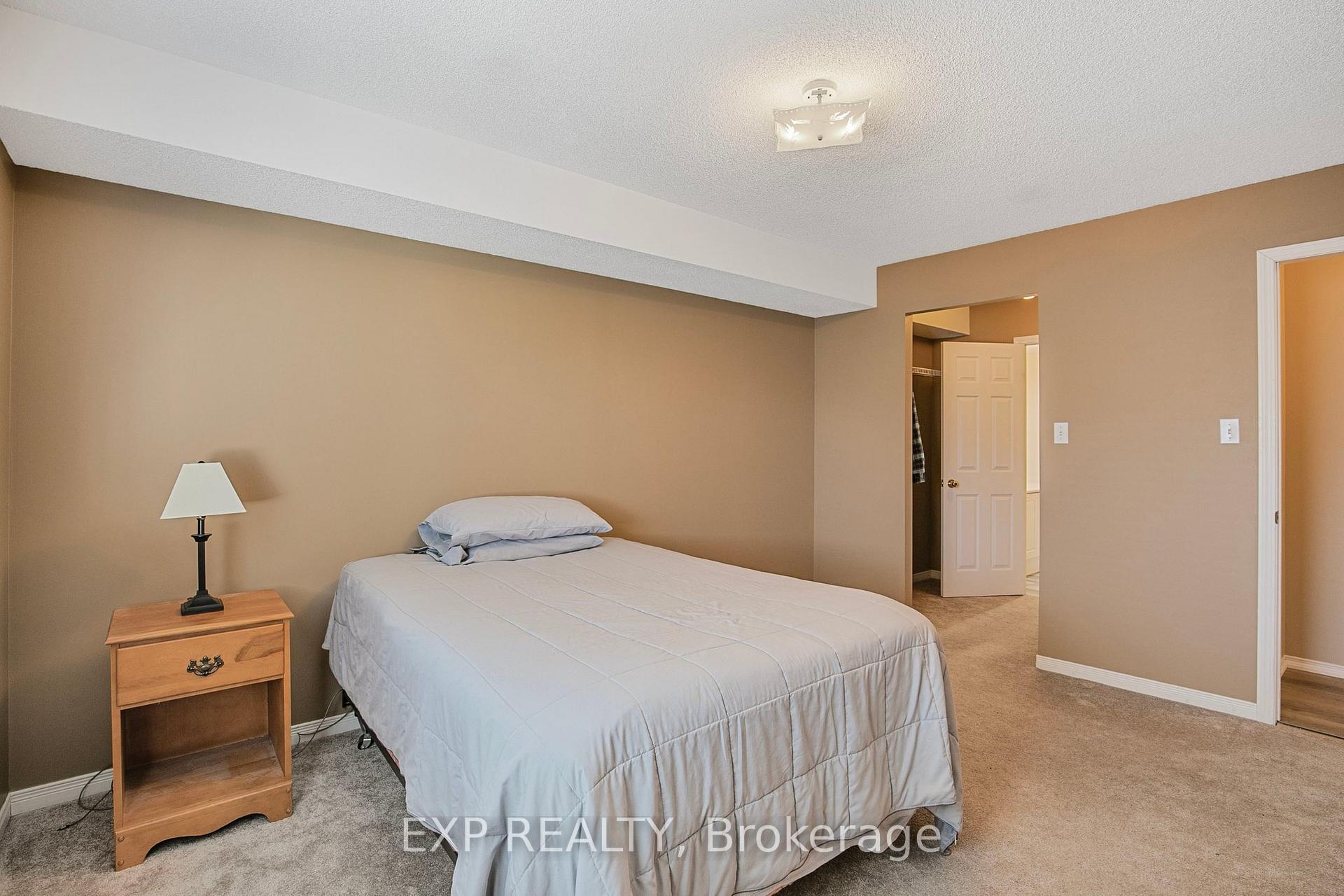 Photo 19 of Unit 303, 107 Bond Street, Orillia — HOMEH