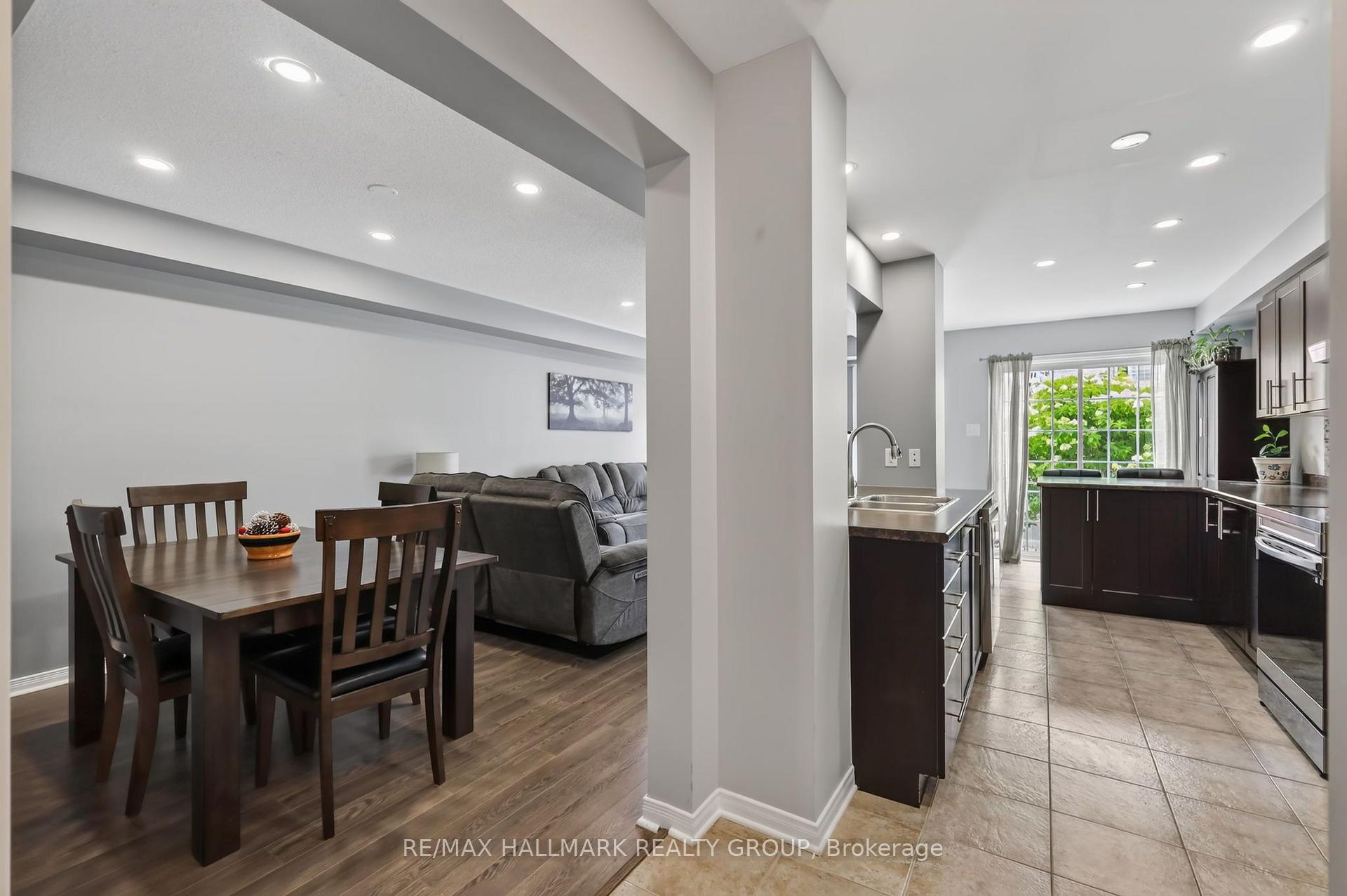 Photo 8 of 316 Aldworth Private, Ottawa, Stittsville (South) — HOMEH