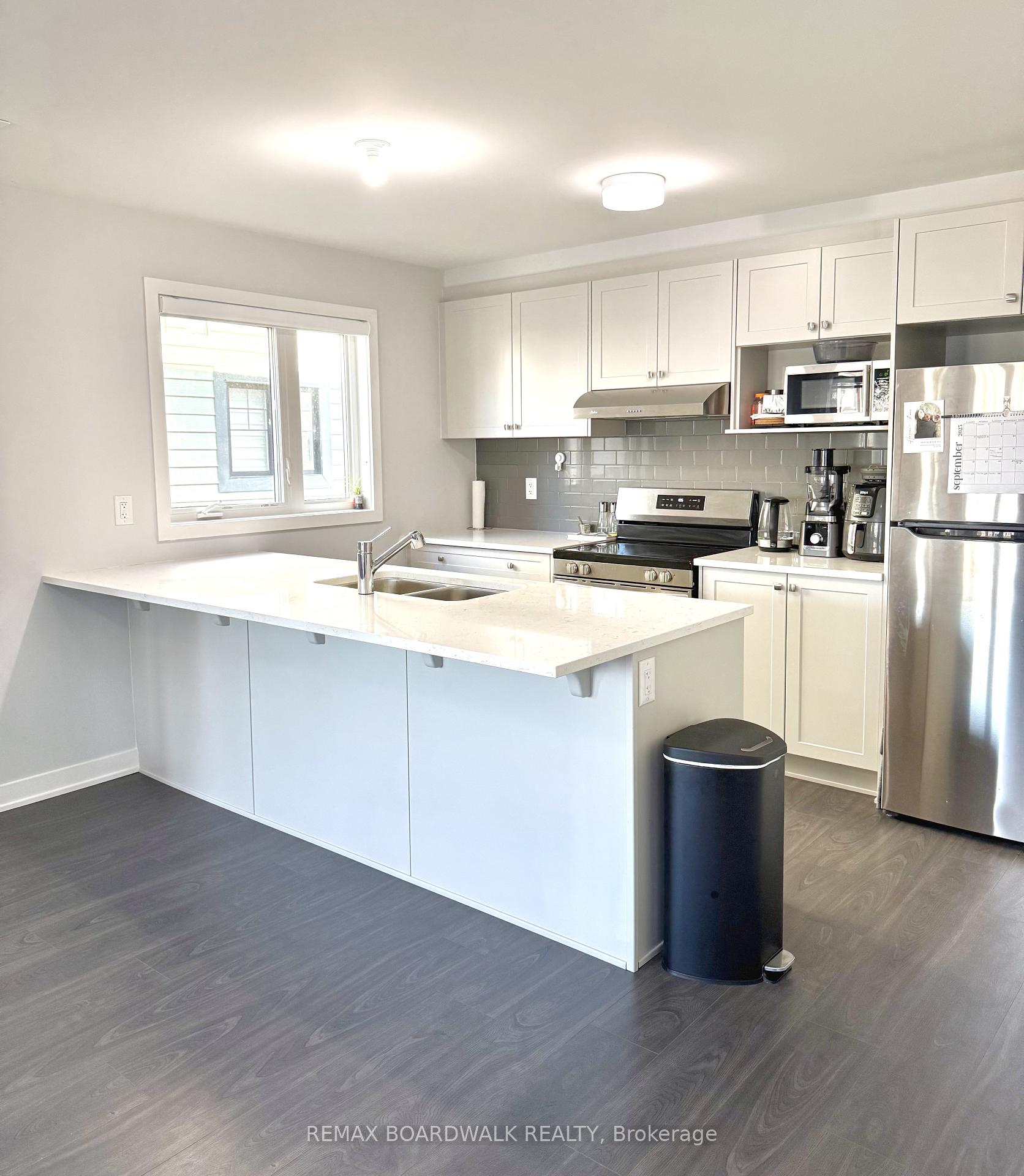 Photo 5 of 2021 Blossite Private, Ottawa, Barrhaven - Stonebridge — HOMEH